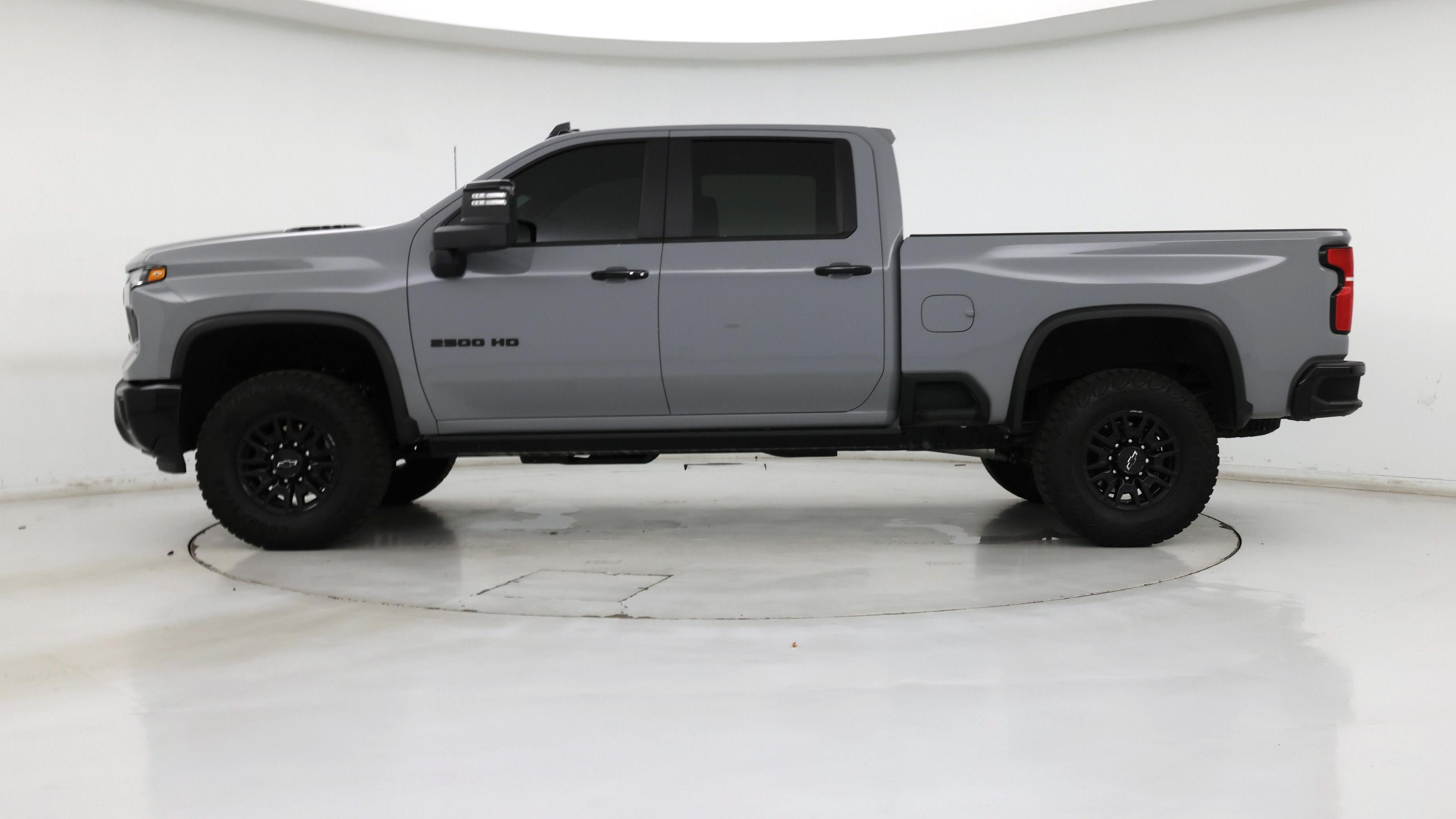 Thumbnail: 2025 Chevrolet Silverado 2500 - 3