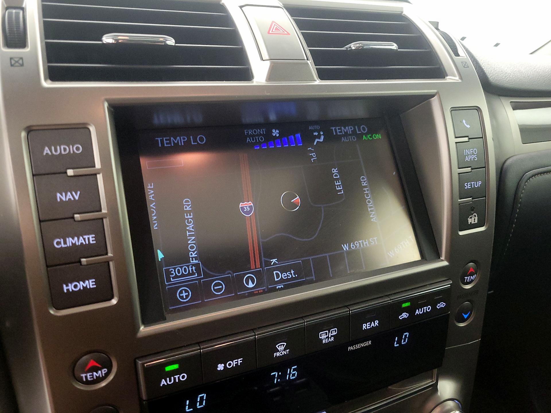 Thumbnail: 2017 Lexus GX - 14