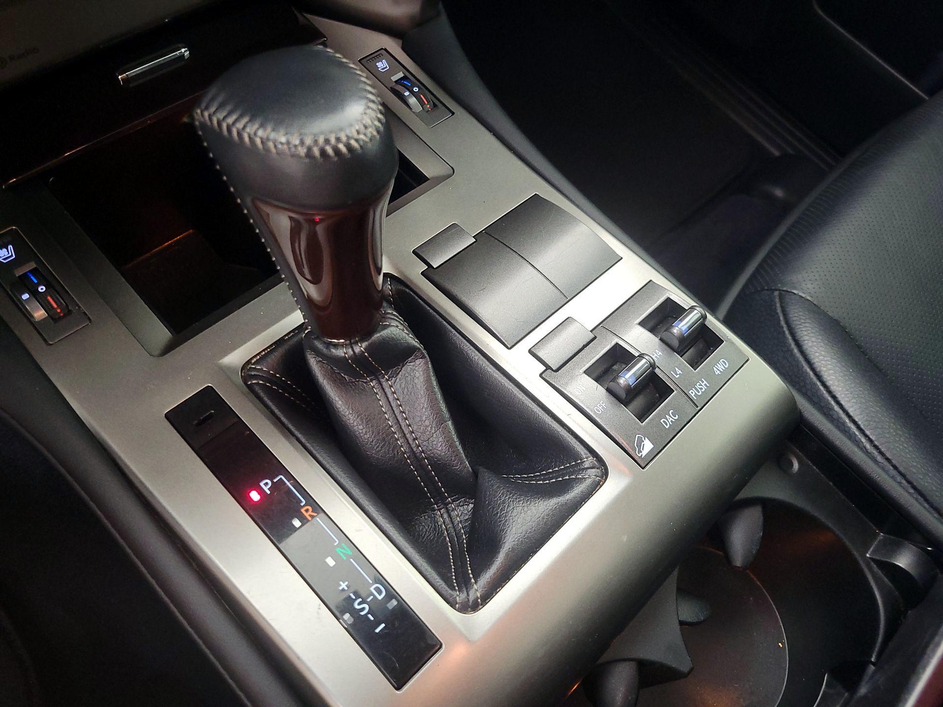Thumbnail: 2017 Lexus GX - 18