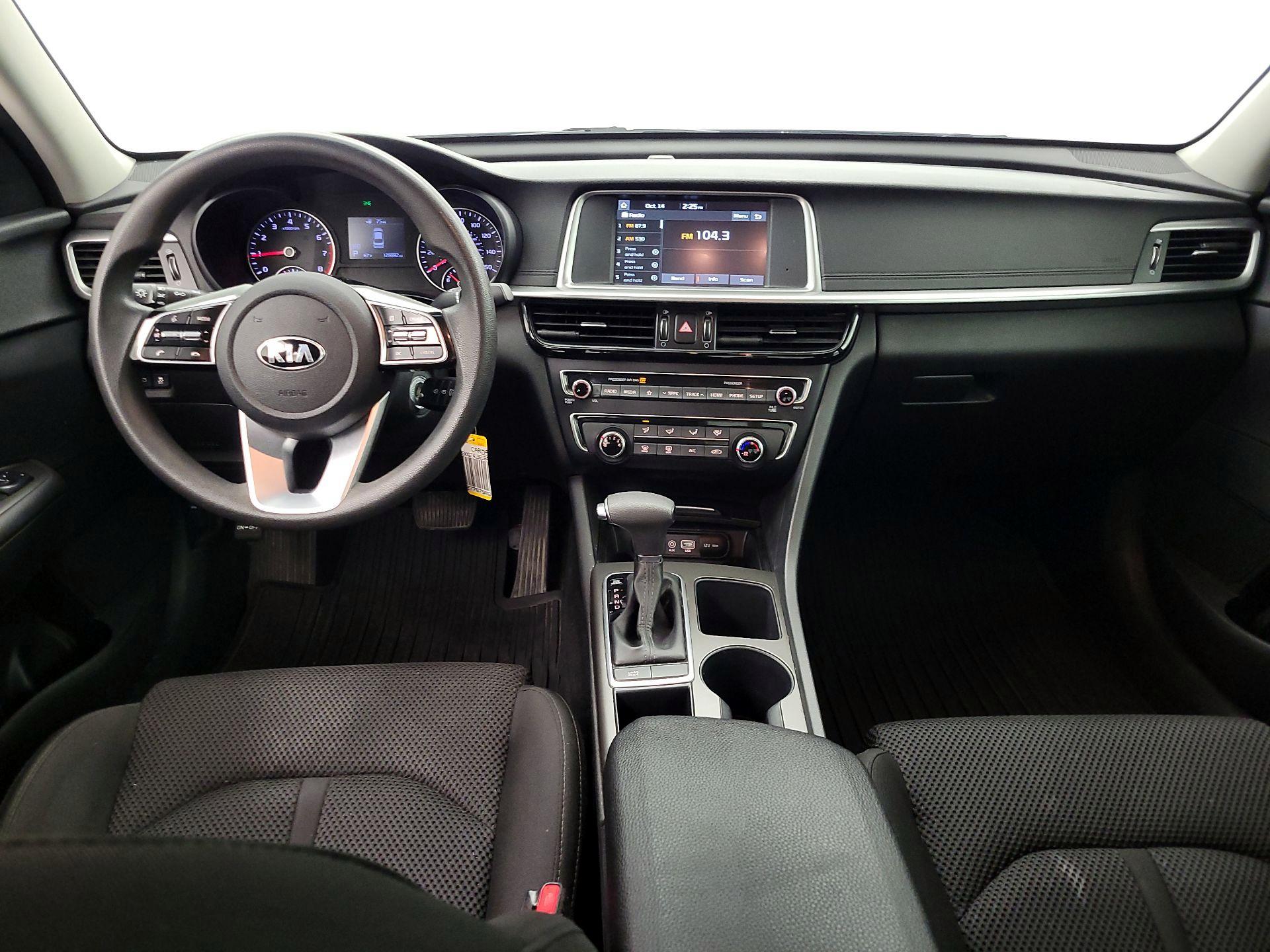 Thumbnail: 2020 Kia Optima - 9