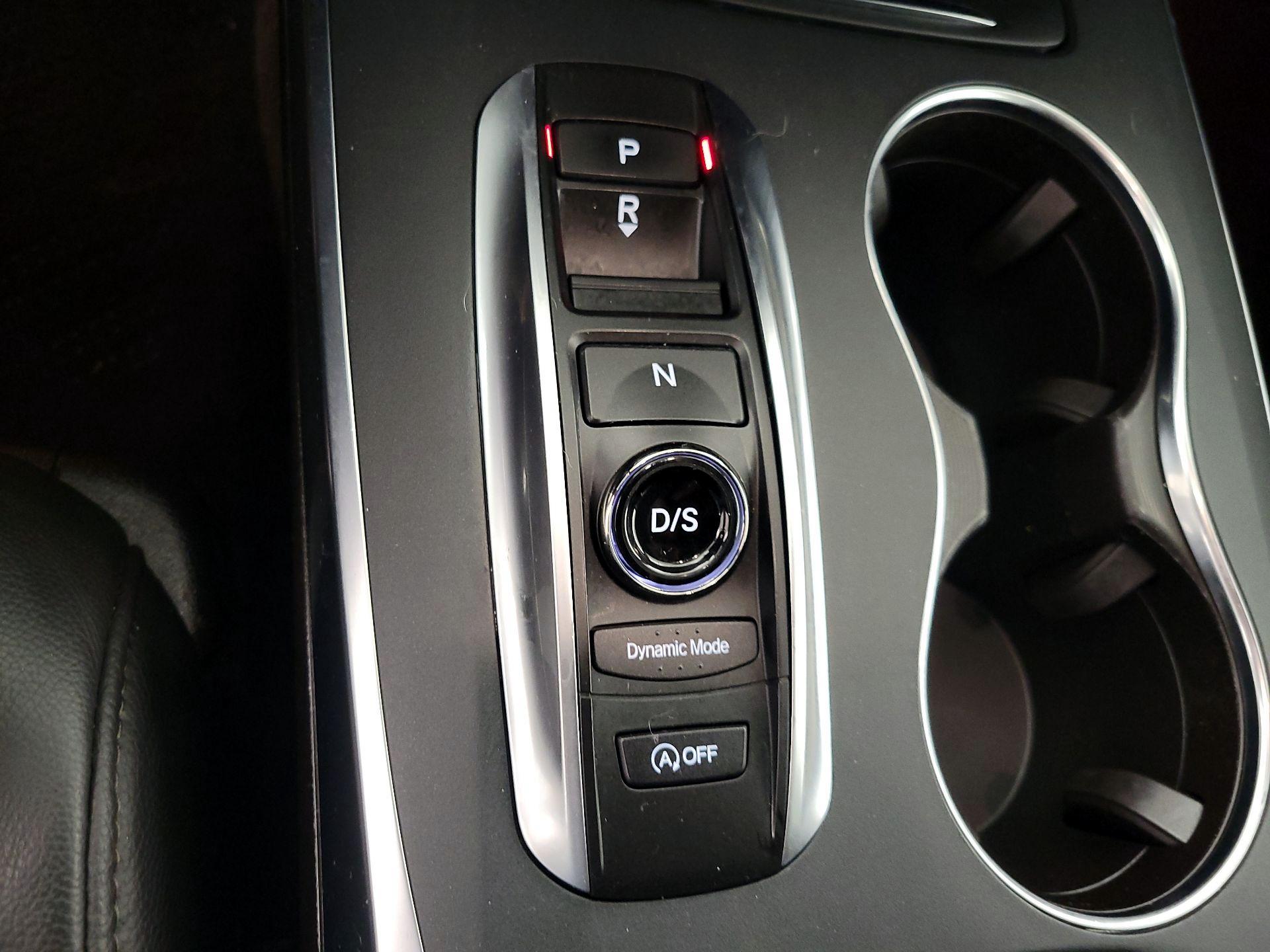 Thumbnail: 2020 Acura MDX - 17