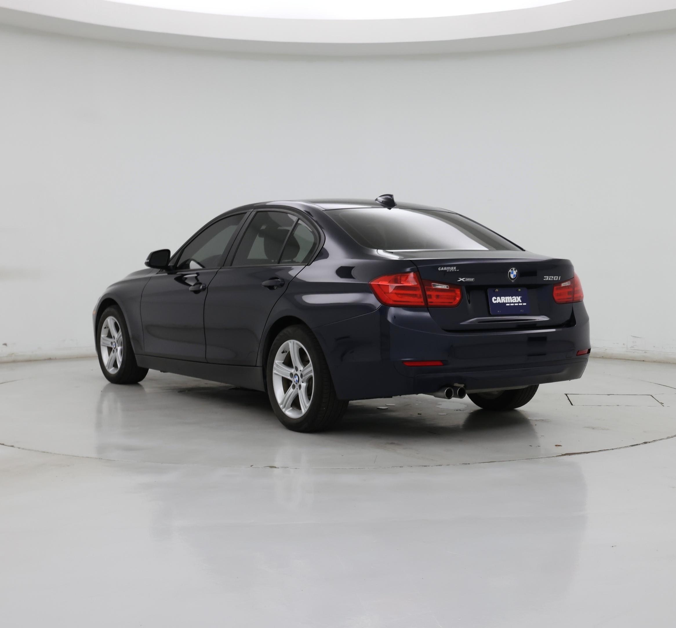 Thumbnail: 2015 BMW 3 Series - 2
