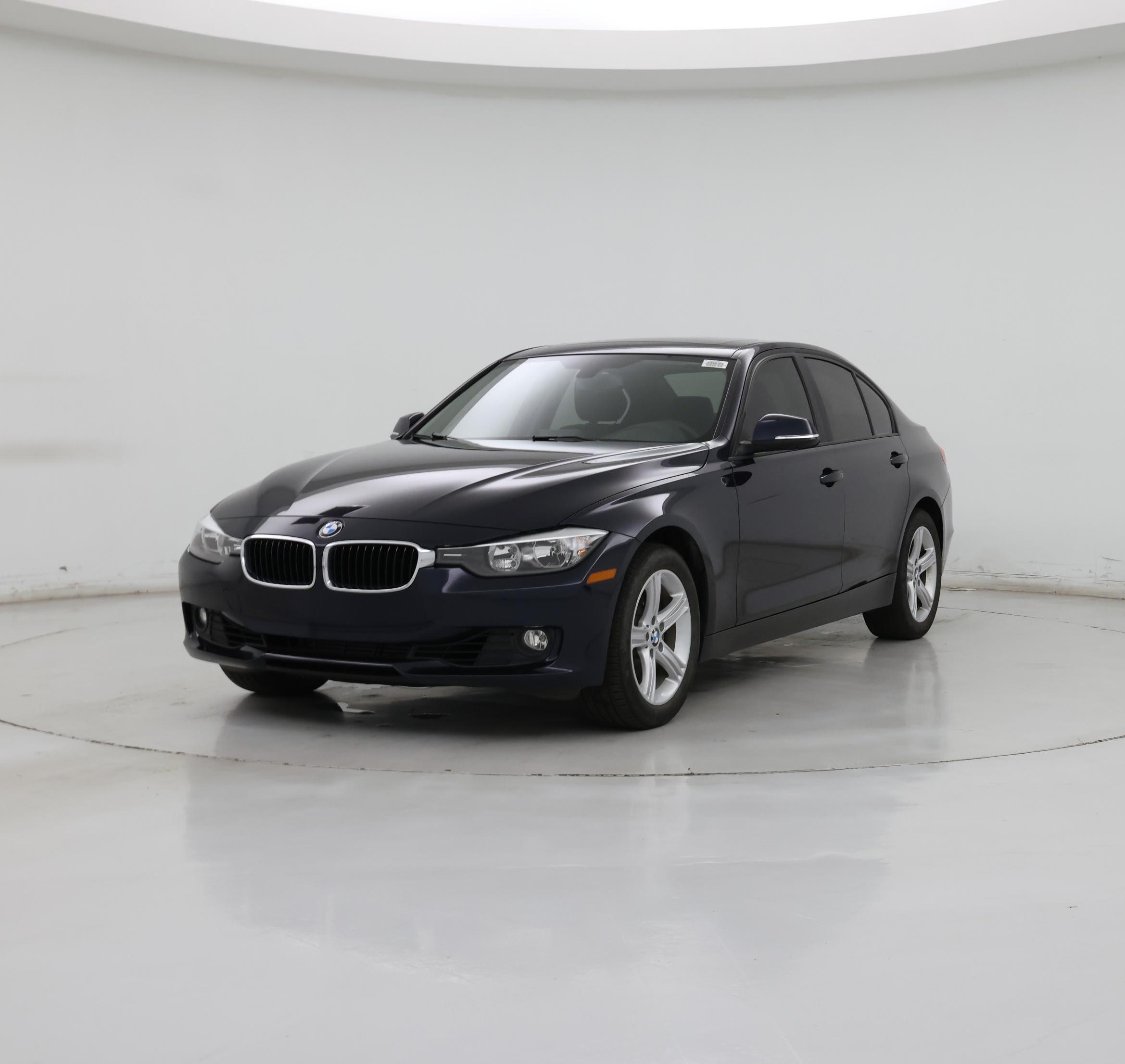Thumbnail: 2015 BMW 3 Series - 4
