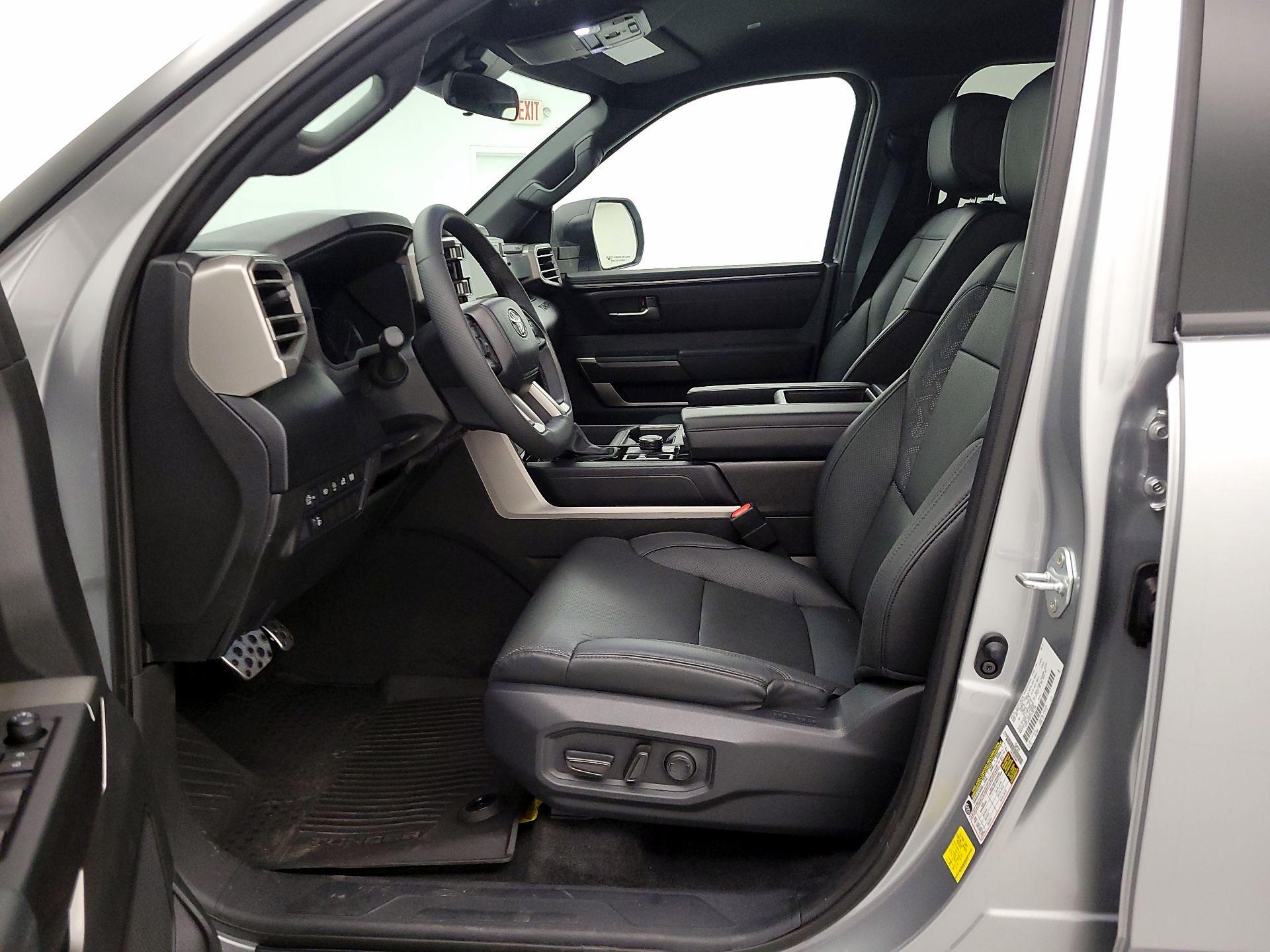 Thumbnail: 2025 Toyota Tundra - 11