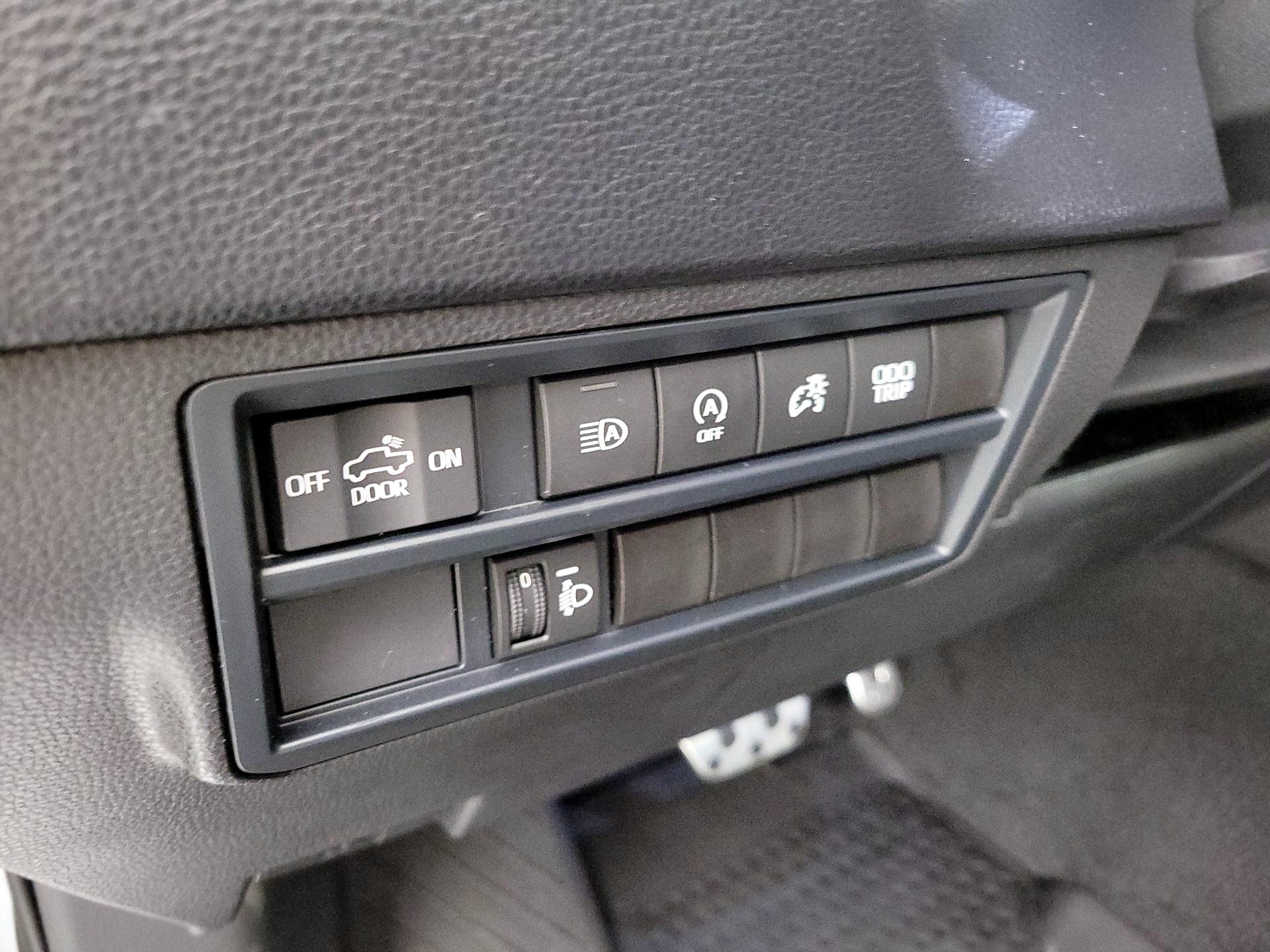 Thumbnail: 2025 Toyota Tundra - 13