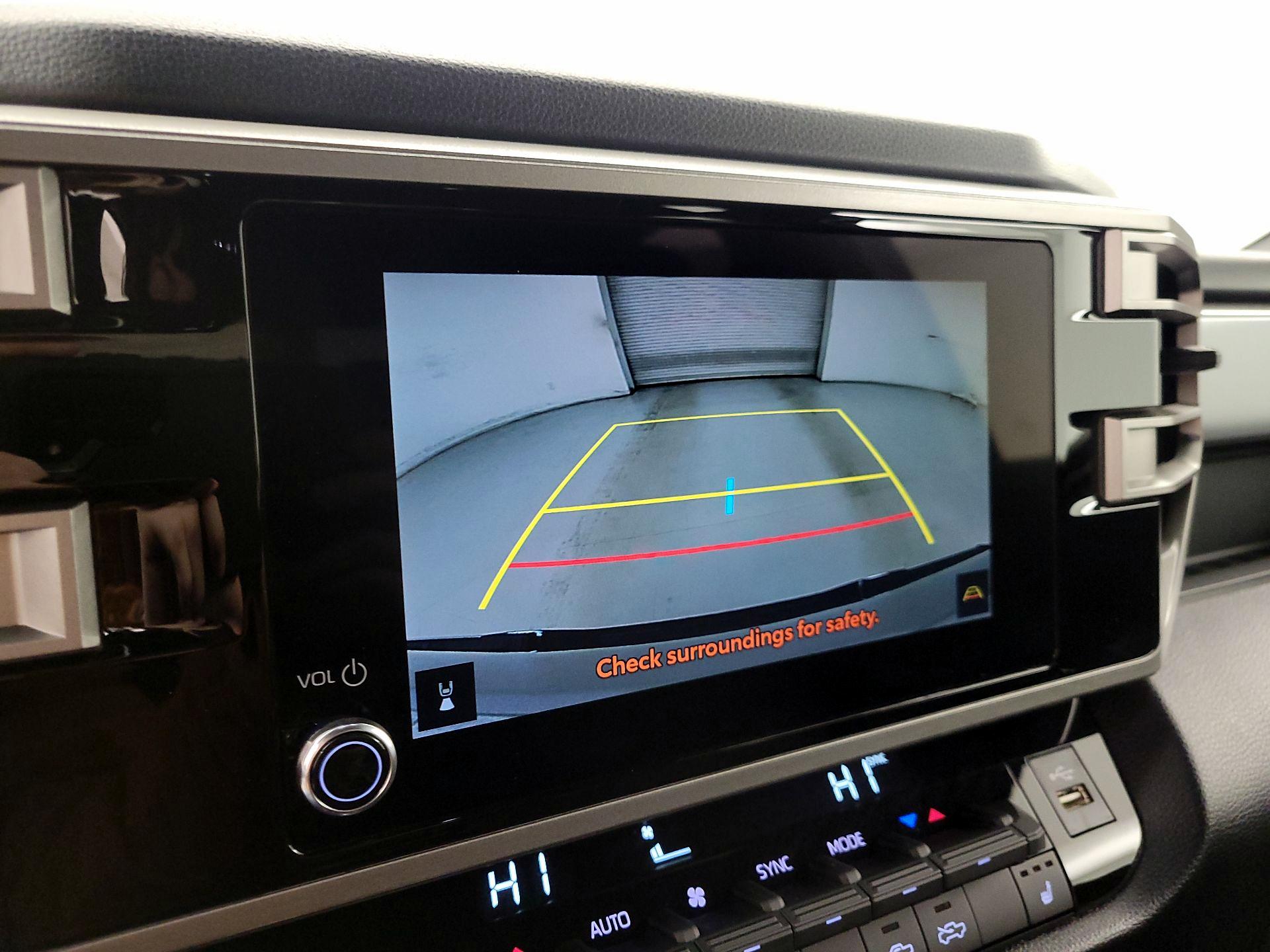 Thumbnail: 2025 Toyota Tundra - 14