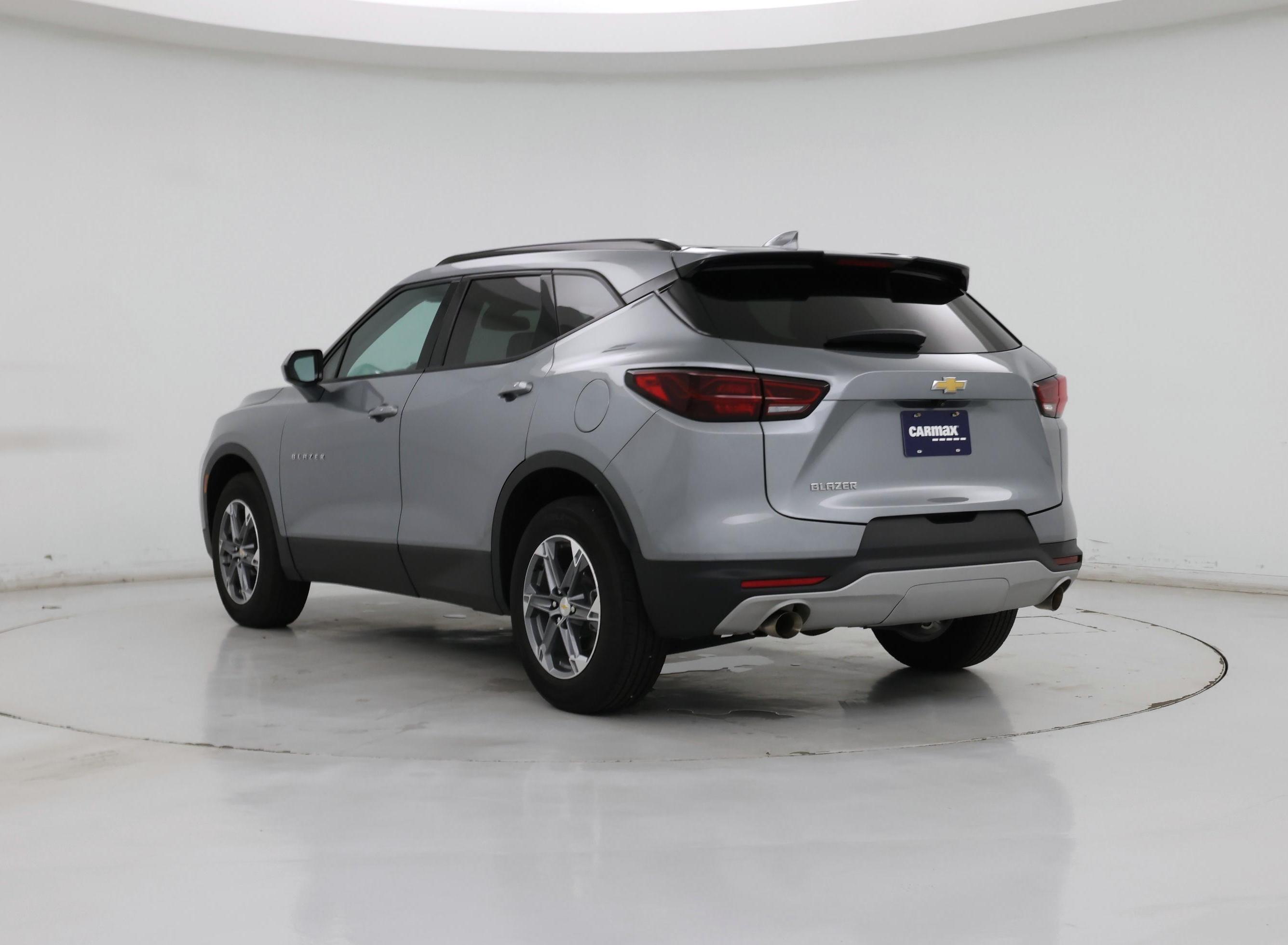 Thumbnail: 2023 Chevrolet Blazer - 2