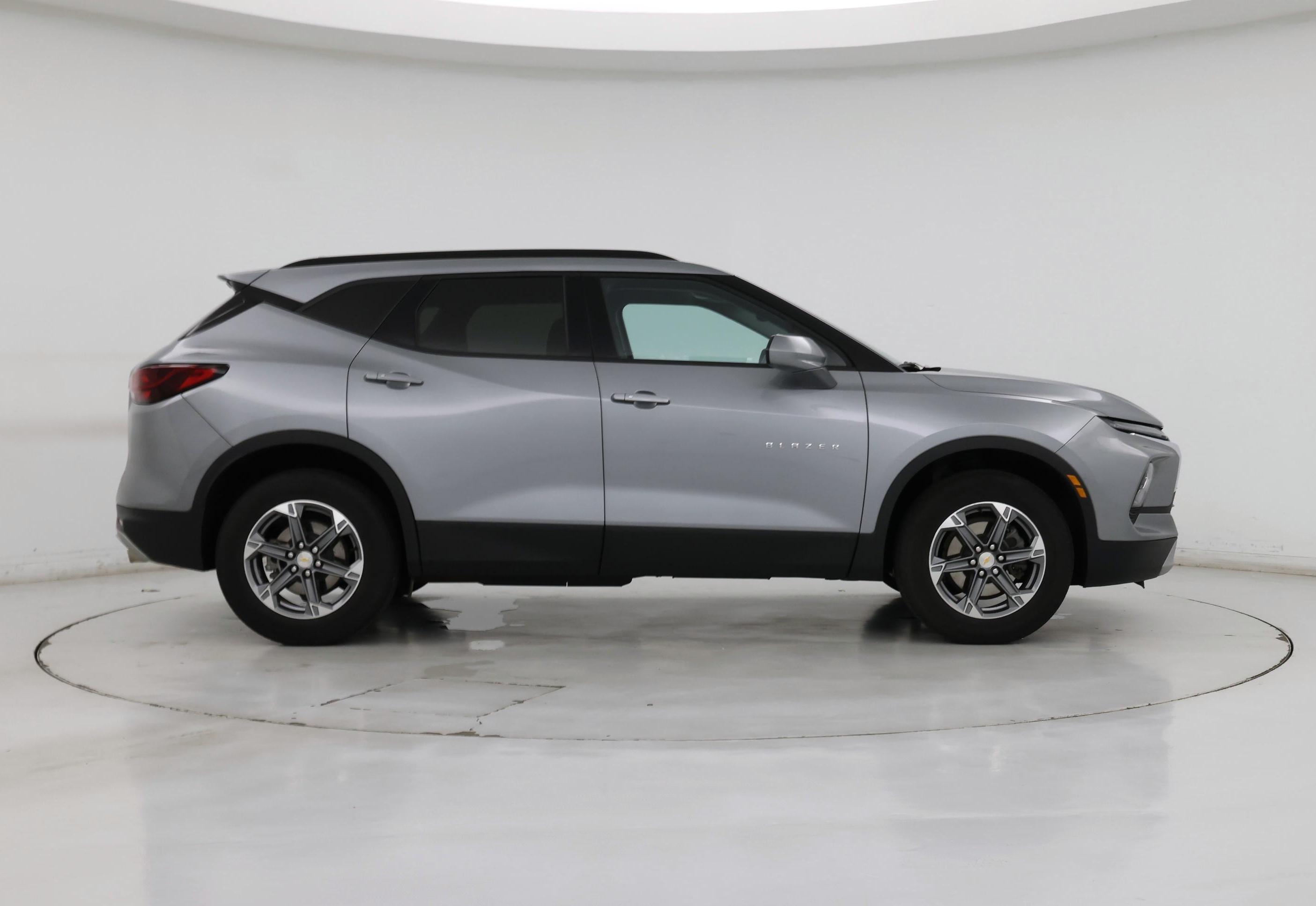 Thumbnail: 2023 Chevrolet Blazer - 7