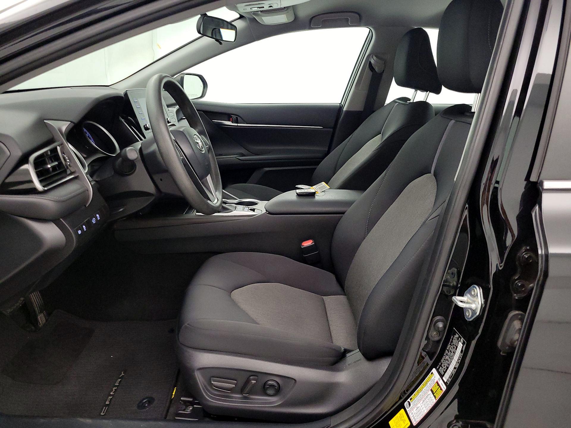 Thumbnail: 2021 Toyota Camry - 11