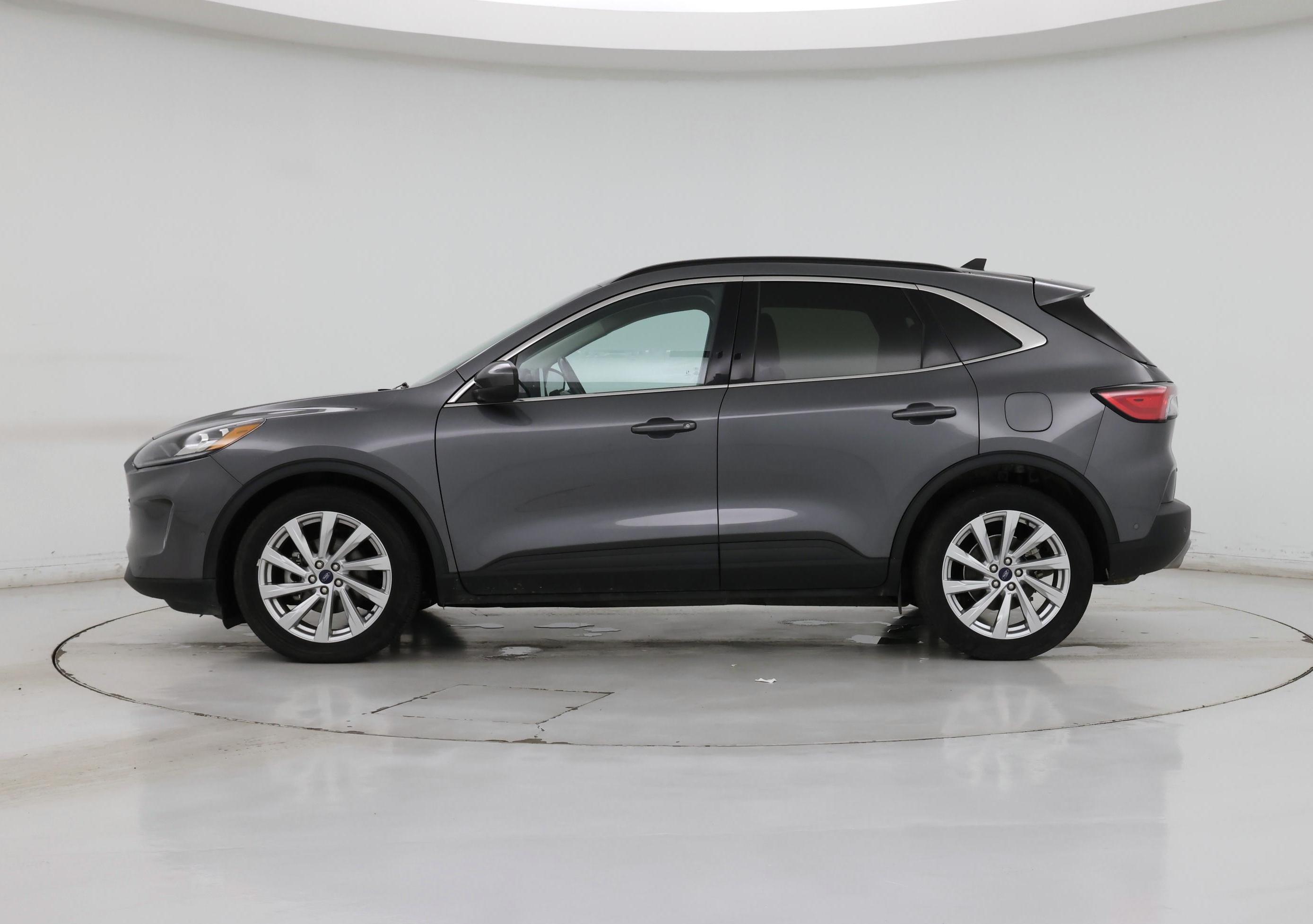 Thumbnail: 2021 Ford Escape - 3