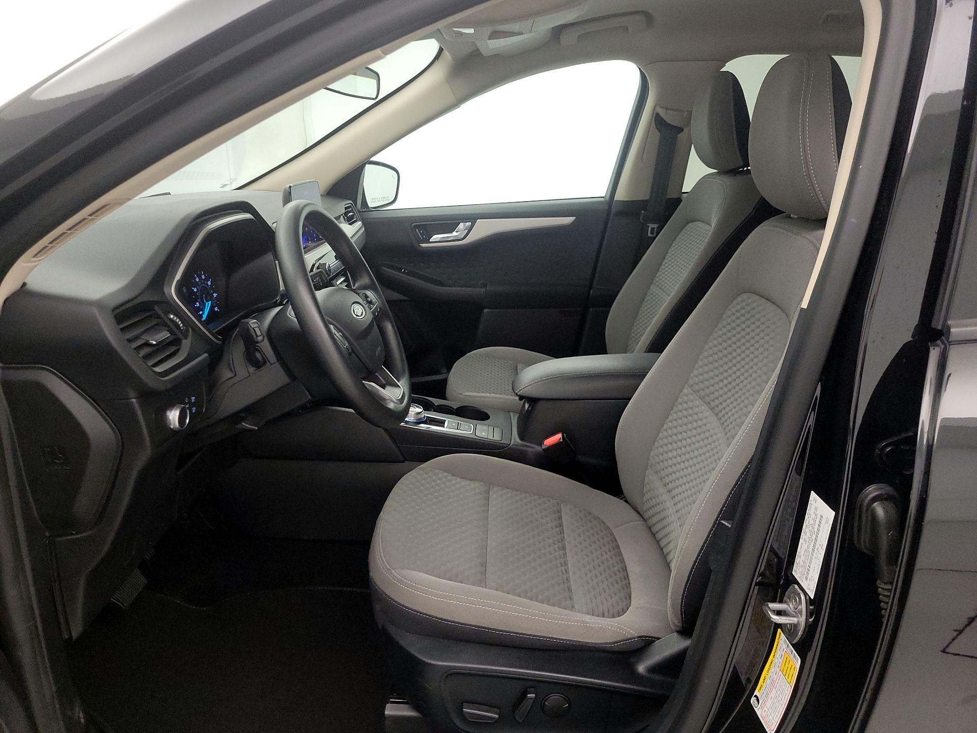 Thumbnail: 2020 Ford Escape - 11