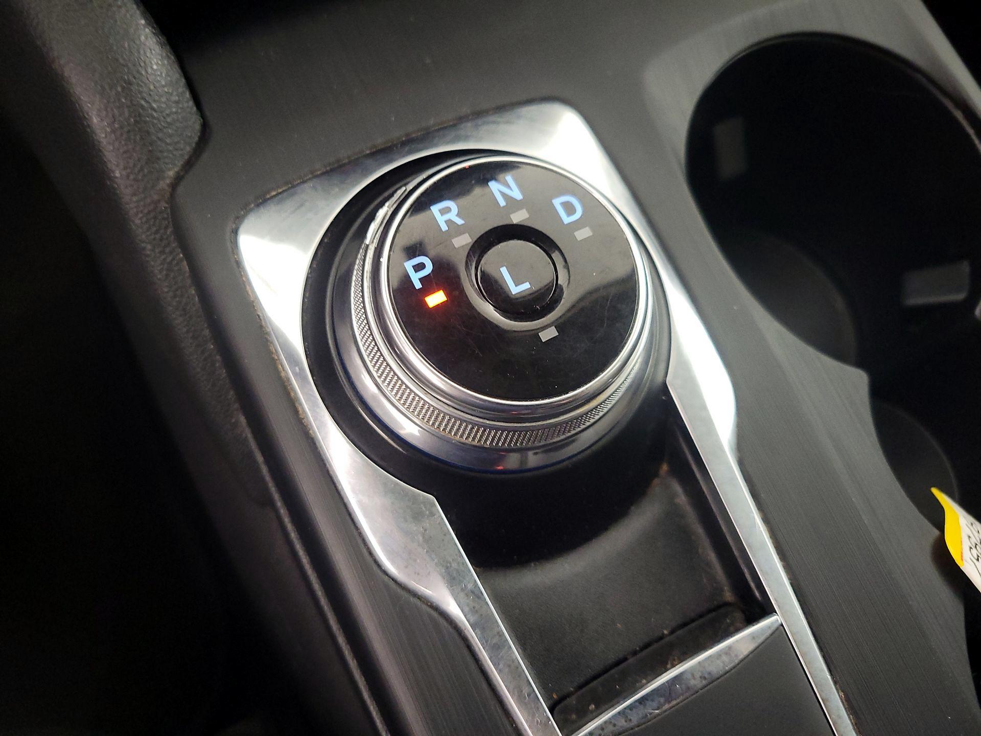 Thumbnail: 2020 Ford Escape - 17