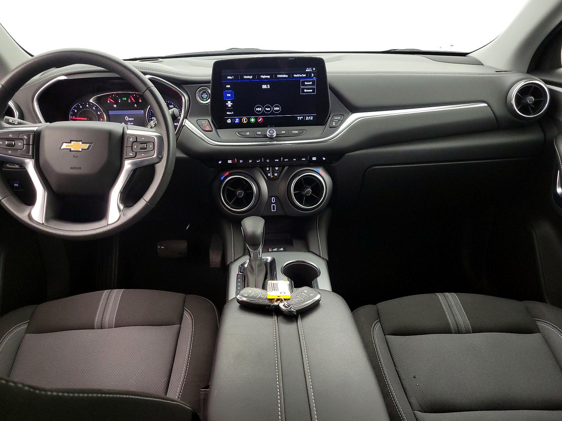 Thumbnail: 2023 Chevrolet Blazer - 9
