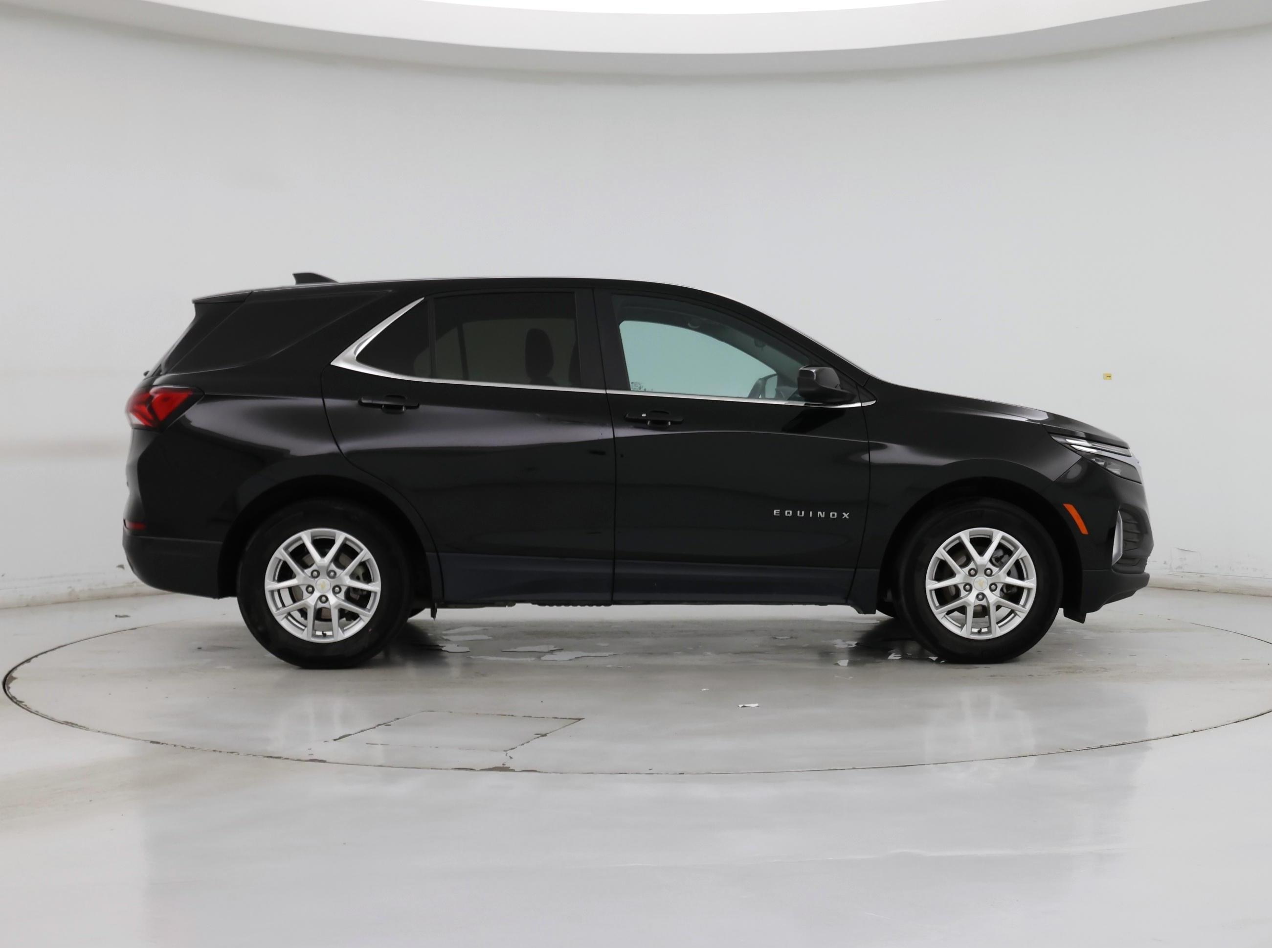 Thumbnail: 2022 Chevrolet Equinox - 7