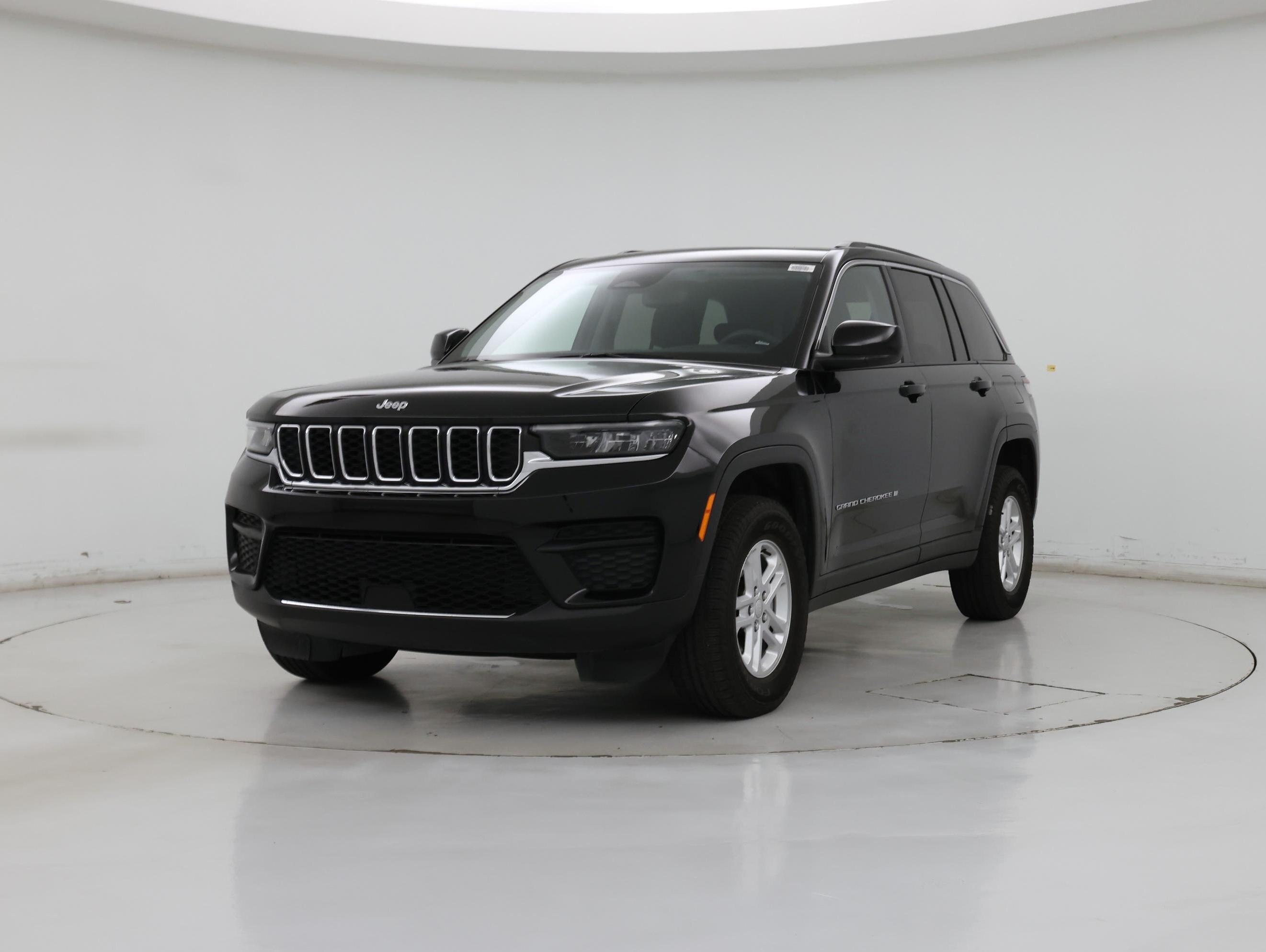 Thumbnail: 2023 Jeep Grand Cherokee - 4