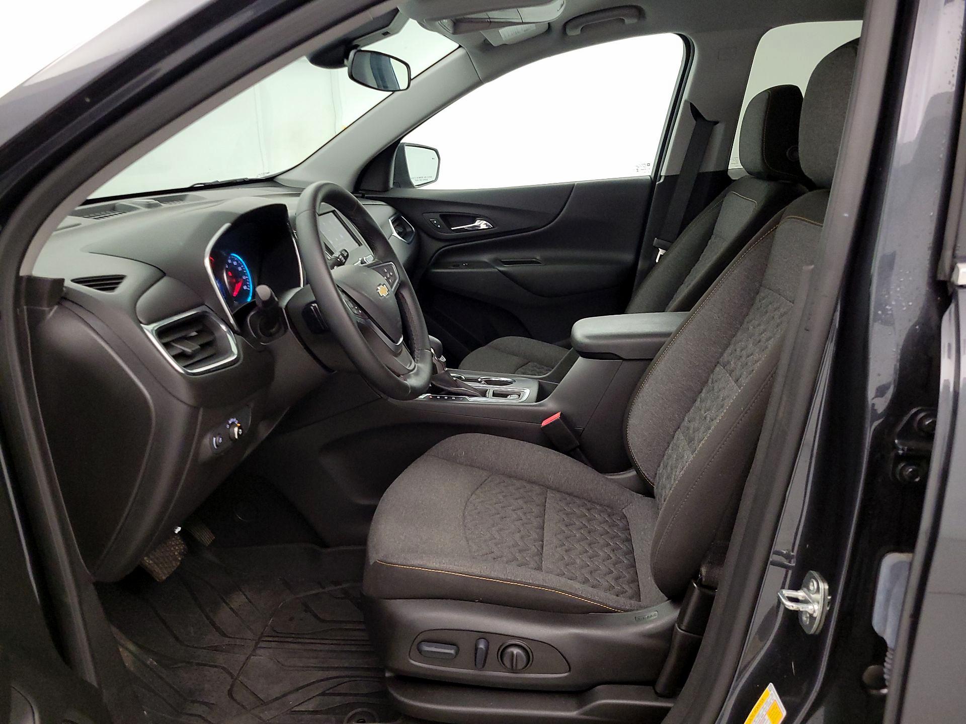 Thumbnail: 2023 Chevrolet Equinox - 11