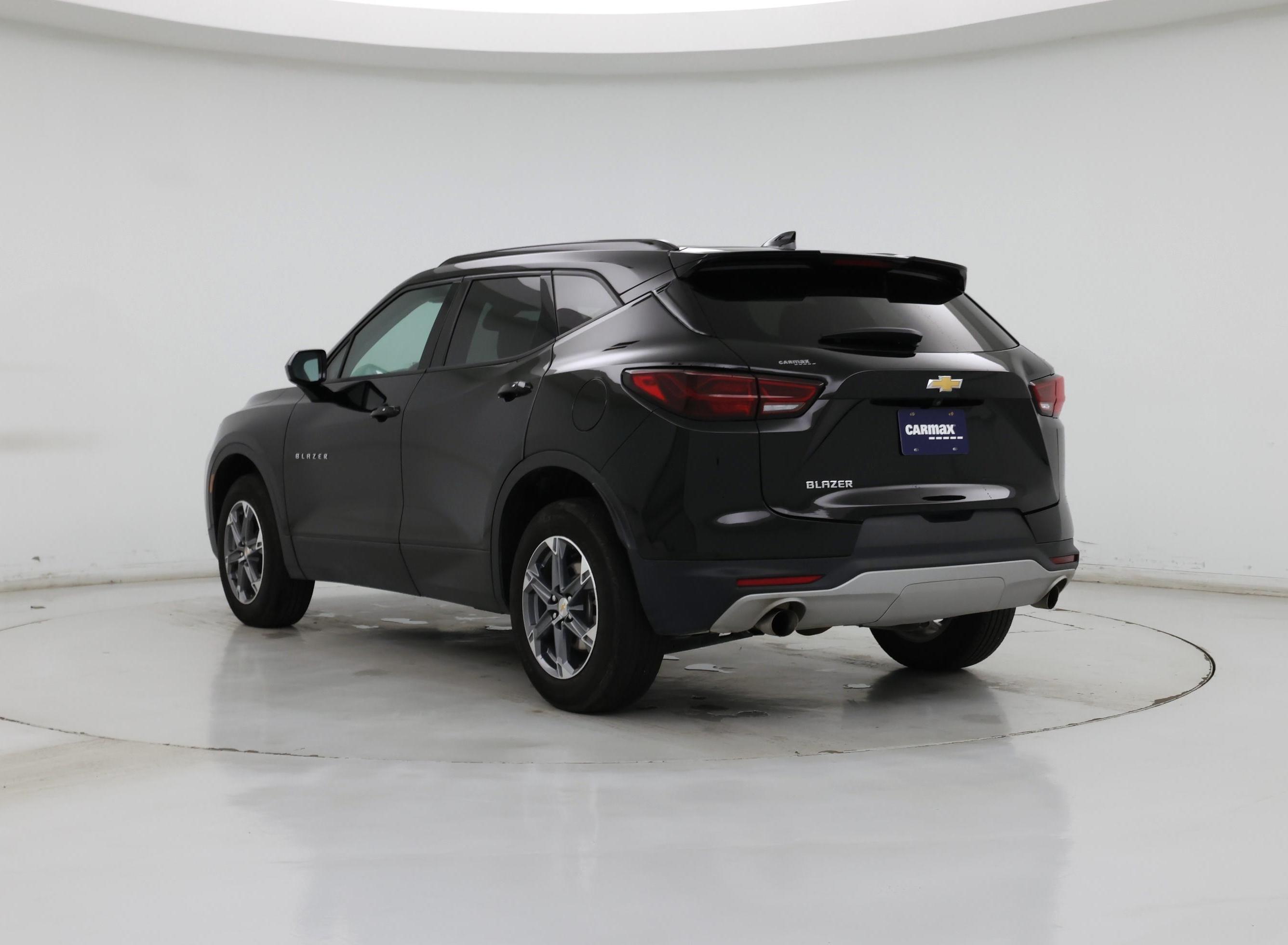 Thumbnail: 2023 Chevrolet Blazer - 2