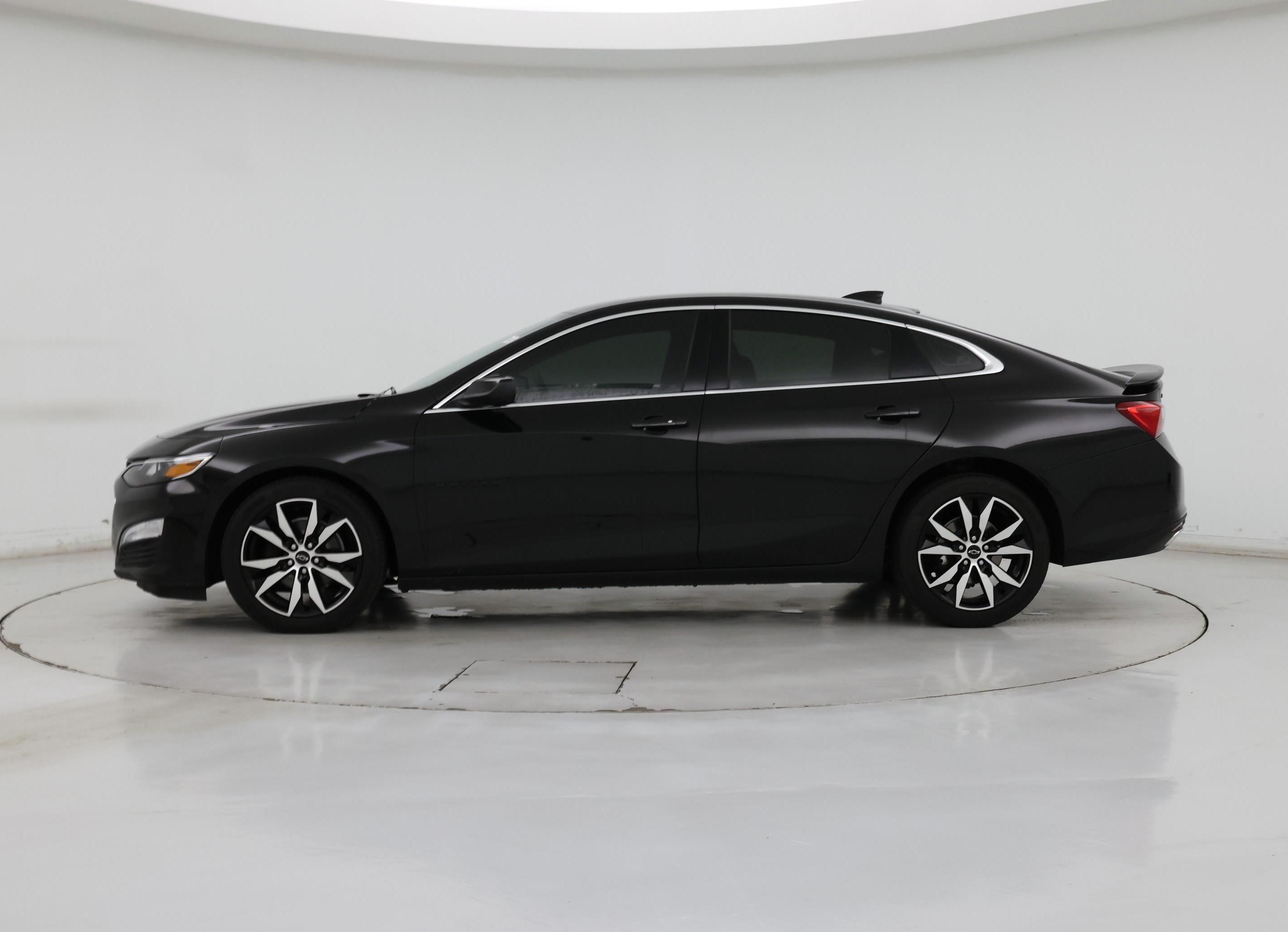 Thumbnail: 2022 Chevrolet Malibu - 3