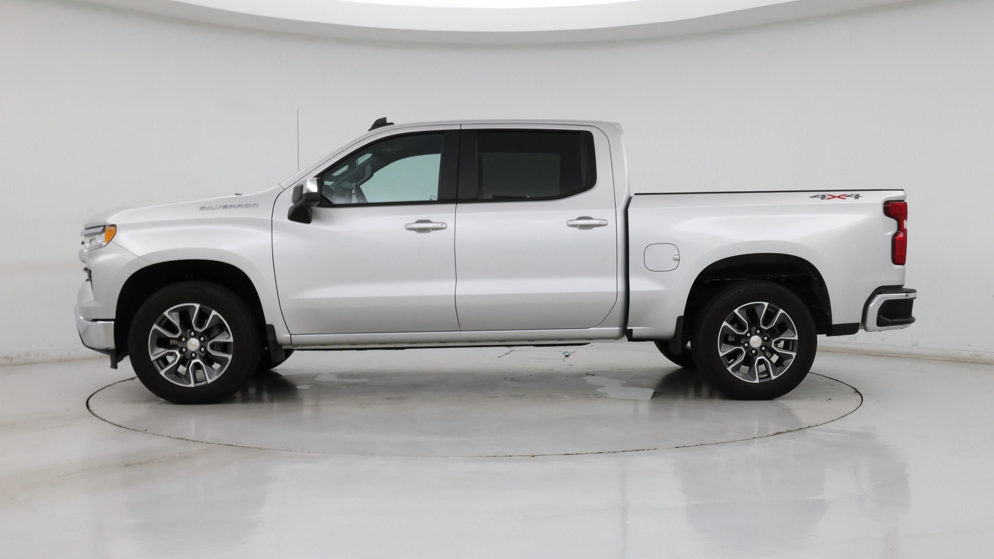 Thumbnail: 2022 Chevrolet Silverado 1500 - 3