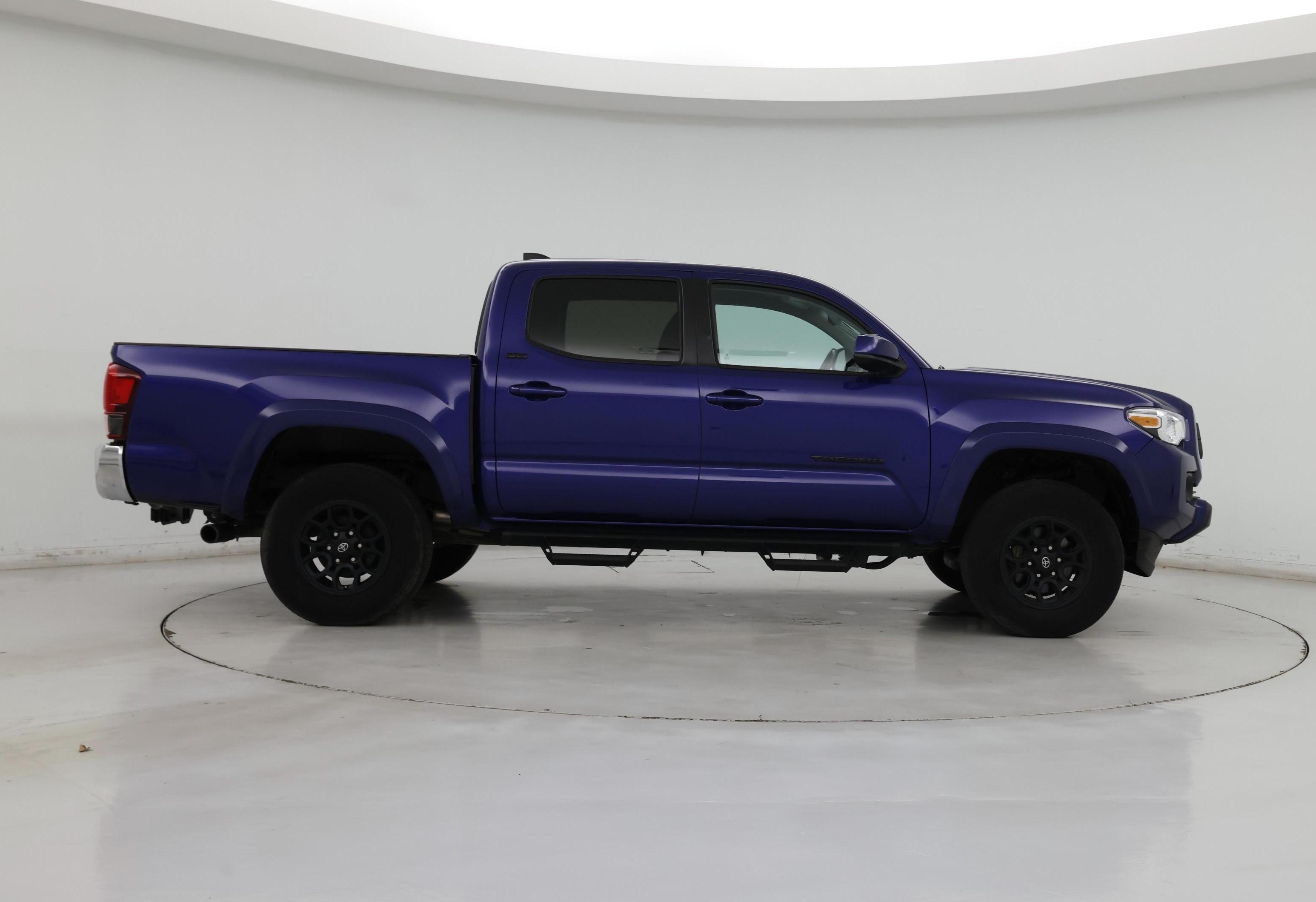 Thumbnail: 2022 Toyota Tacoma - 7