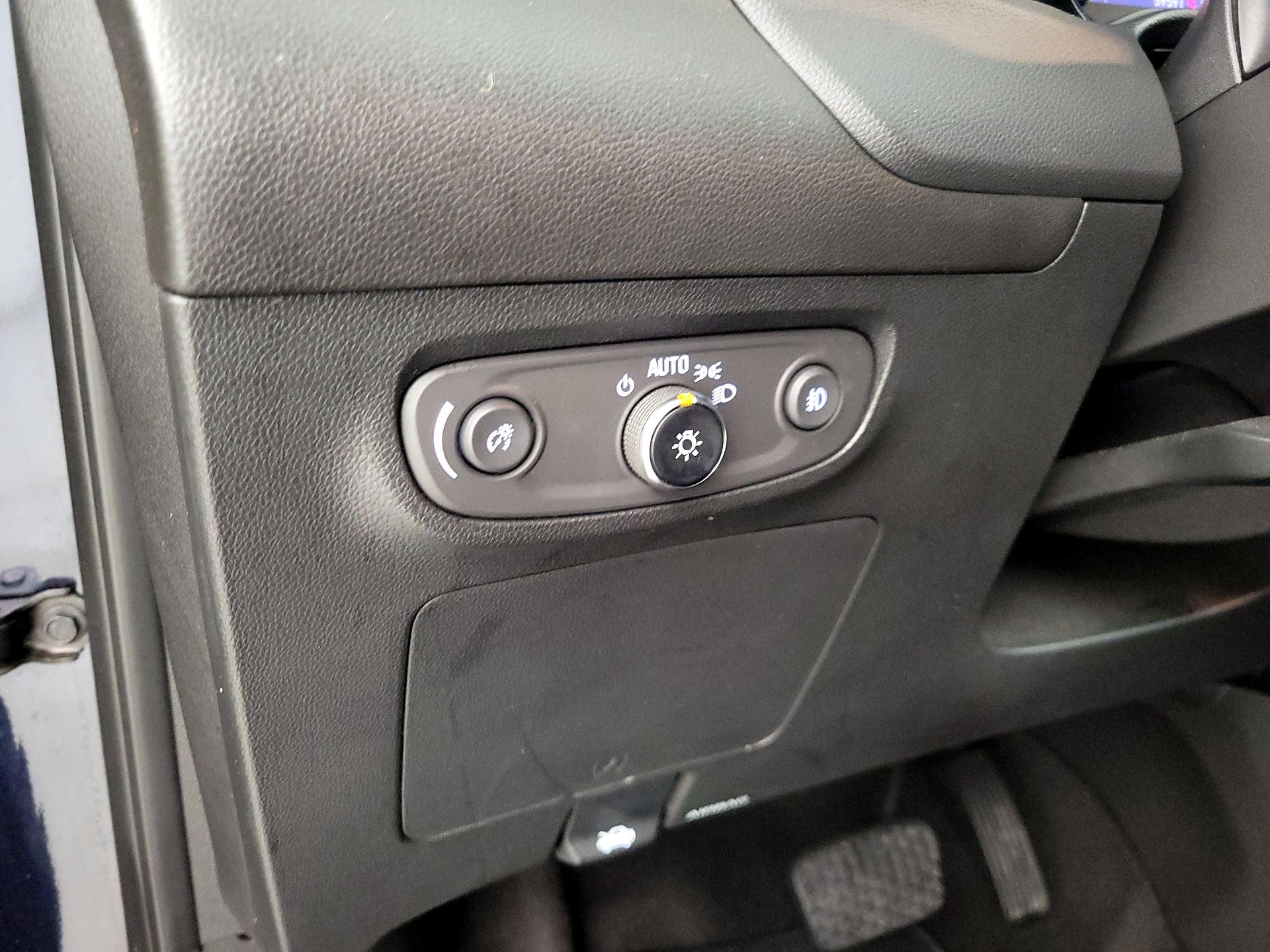 Thumbnail: 2021 Buick Encore GX - 13