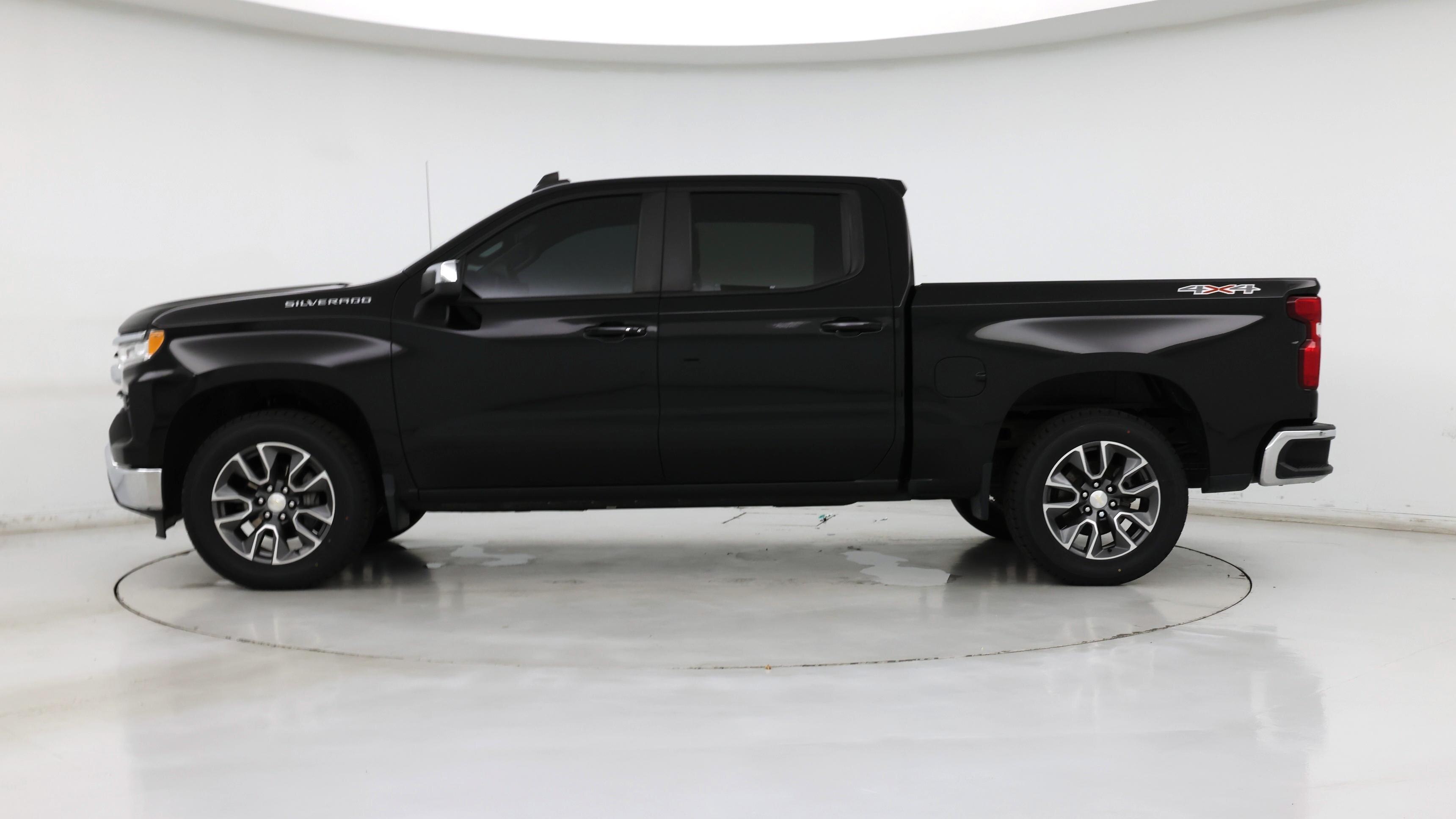 Thumbnail: 2022 Chevrolet Silverado 1500 - 3