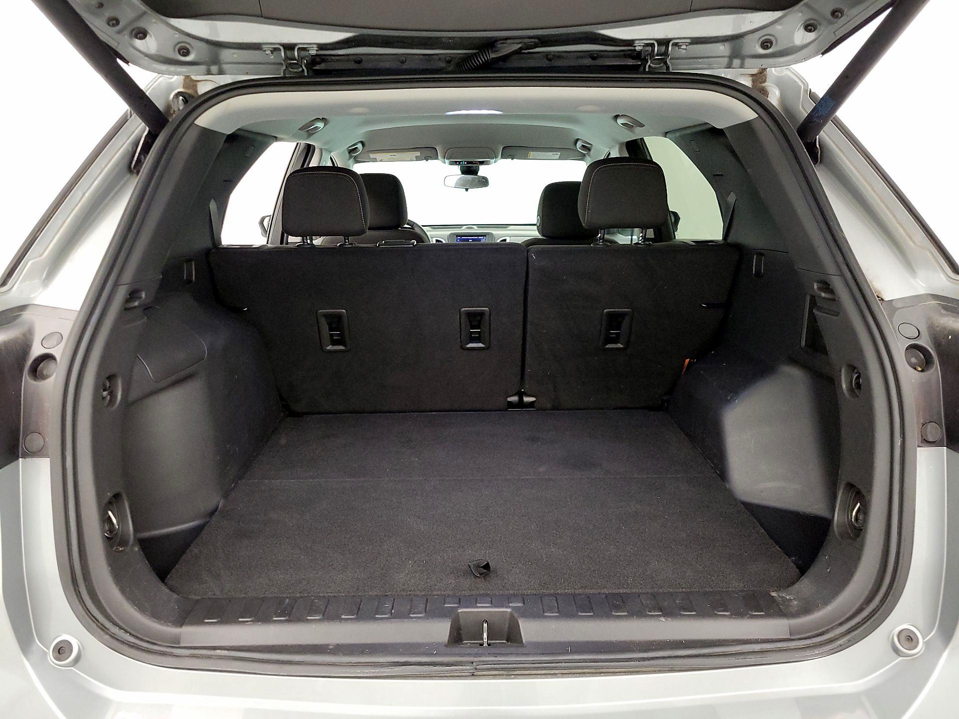 Thumbnail: 2023 Chevrolet Equinox - 20