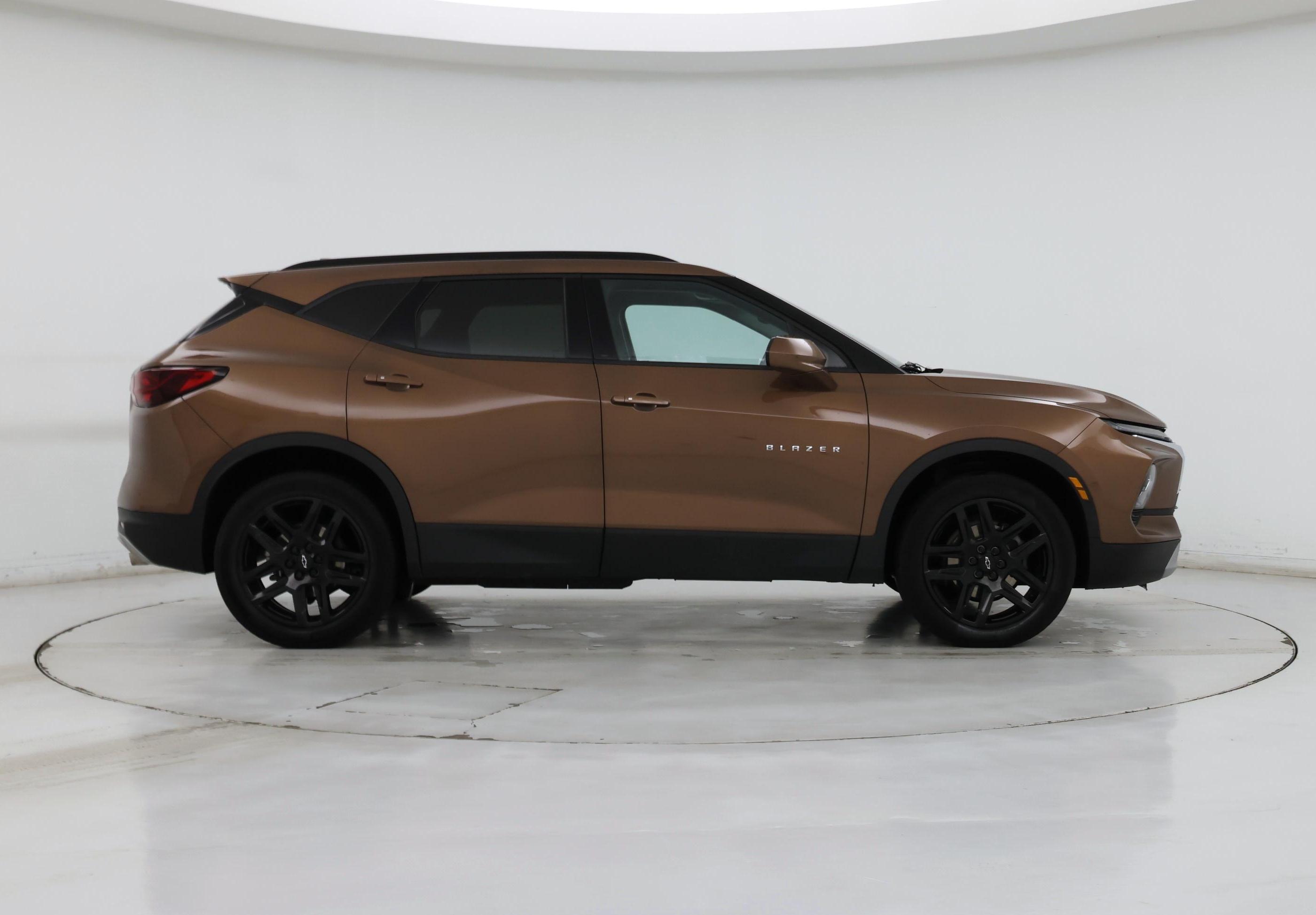 Thumbnail: 2023 Chevrolet Blazer - 7