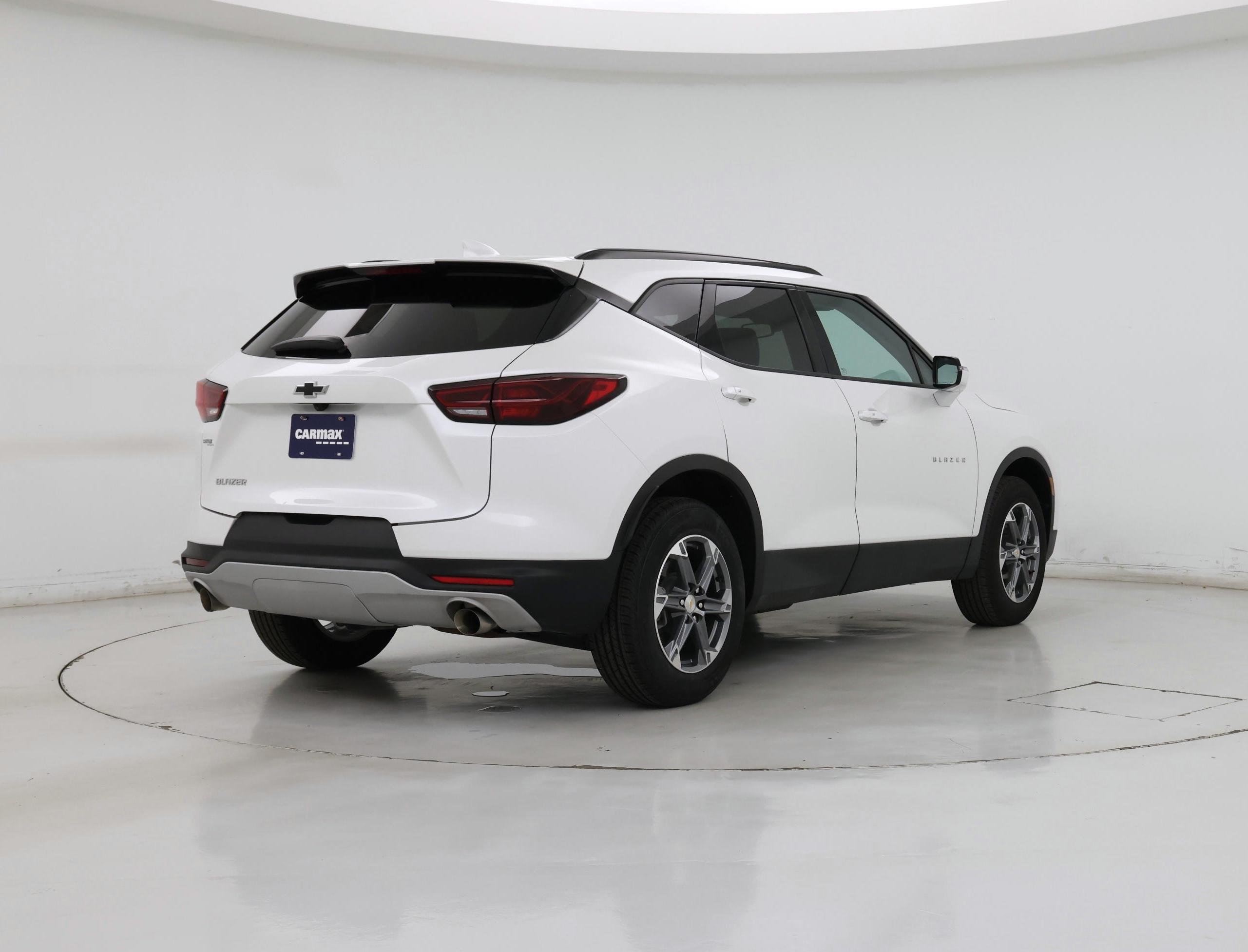 Thumbnail: 2023 Chevrolet Blazer - 8