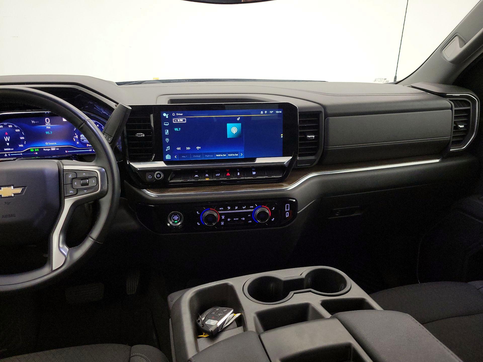 Thumbnail: 2023 Chevrolet Silverado 1500 - 9