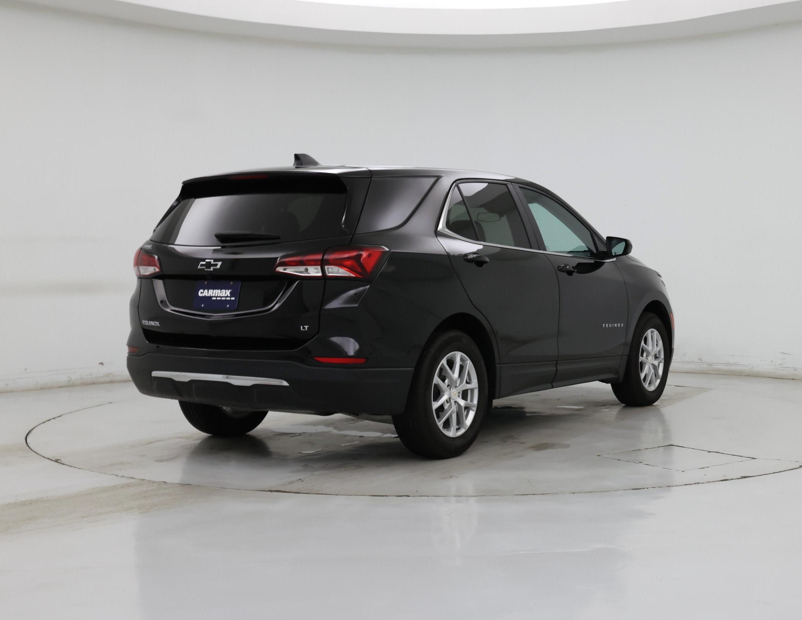Thumbnail: 2023 Chevrolet Equinox - 8
