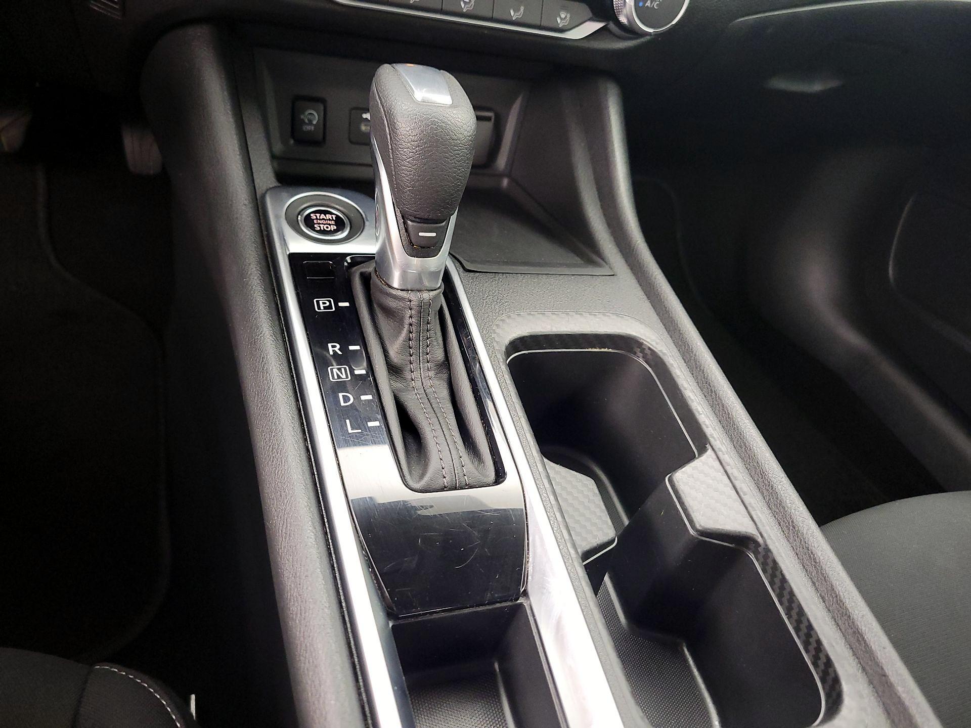 Thumbnail: 2024 Nissan Sentra - 17