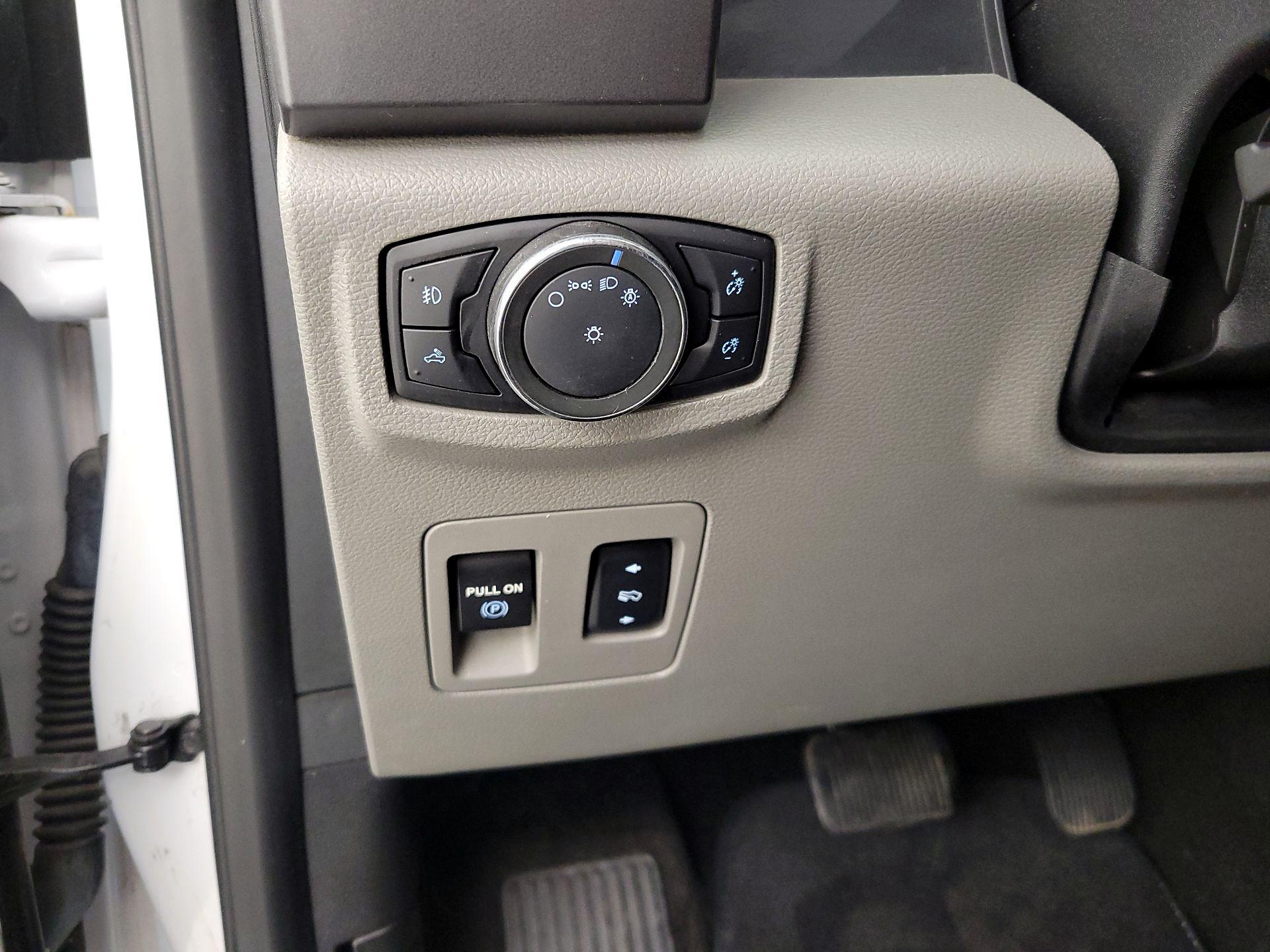 Thumbnail: 2018 Ford F-150 - 13