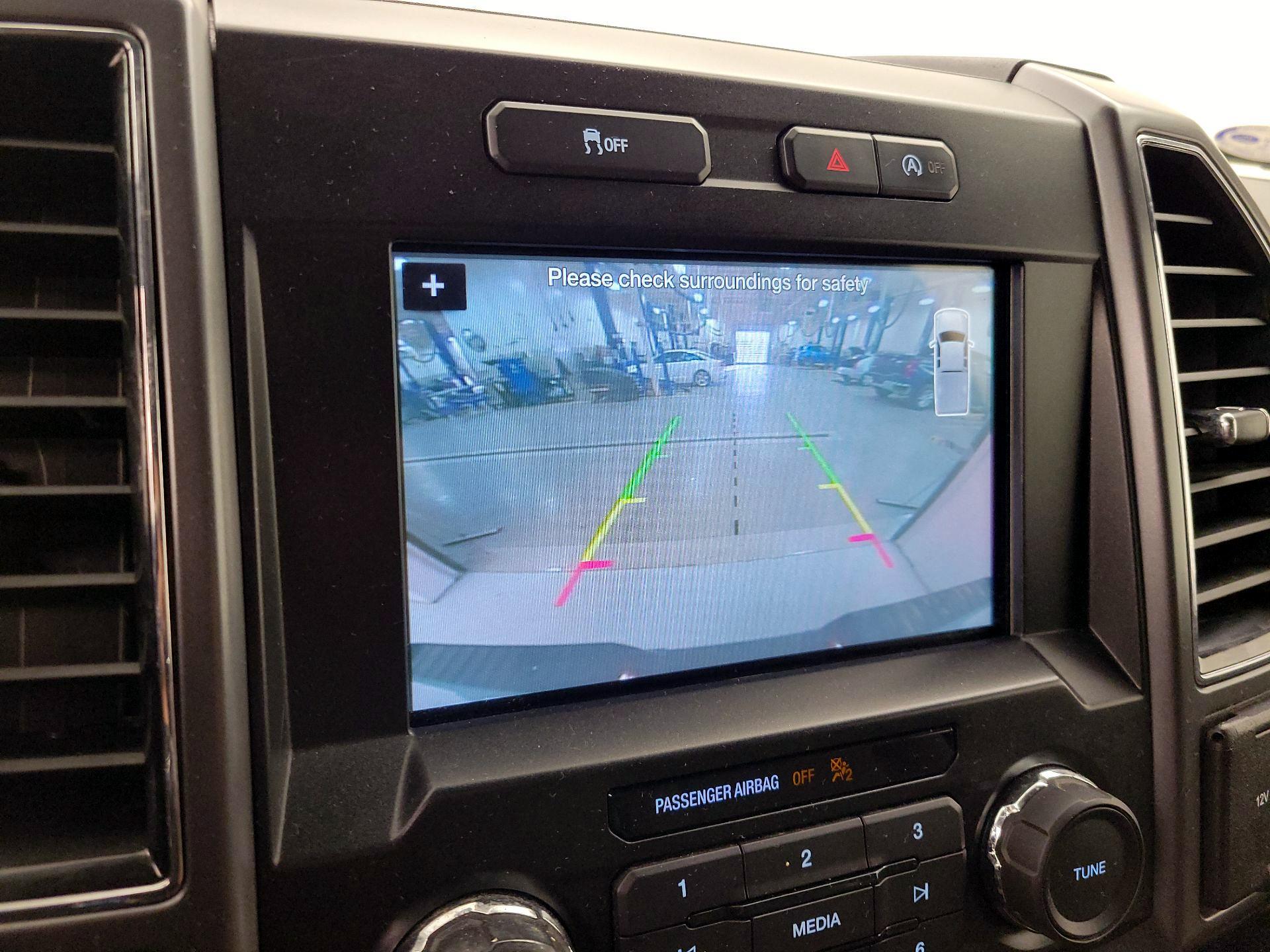 Thumbnail: 2018 Ford F-150 - 15