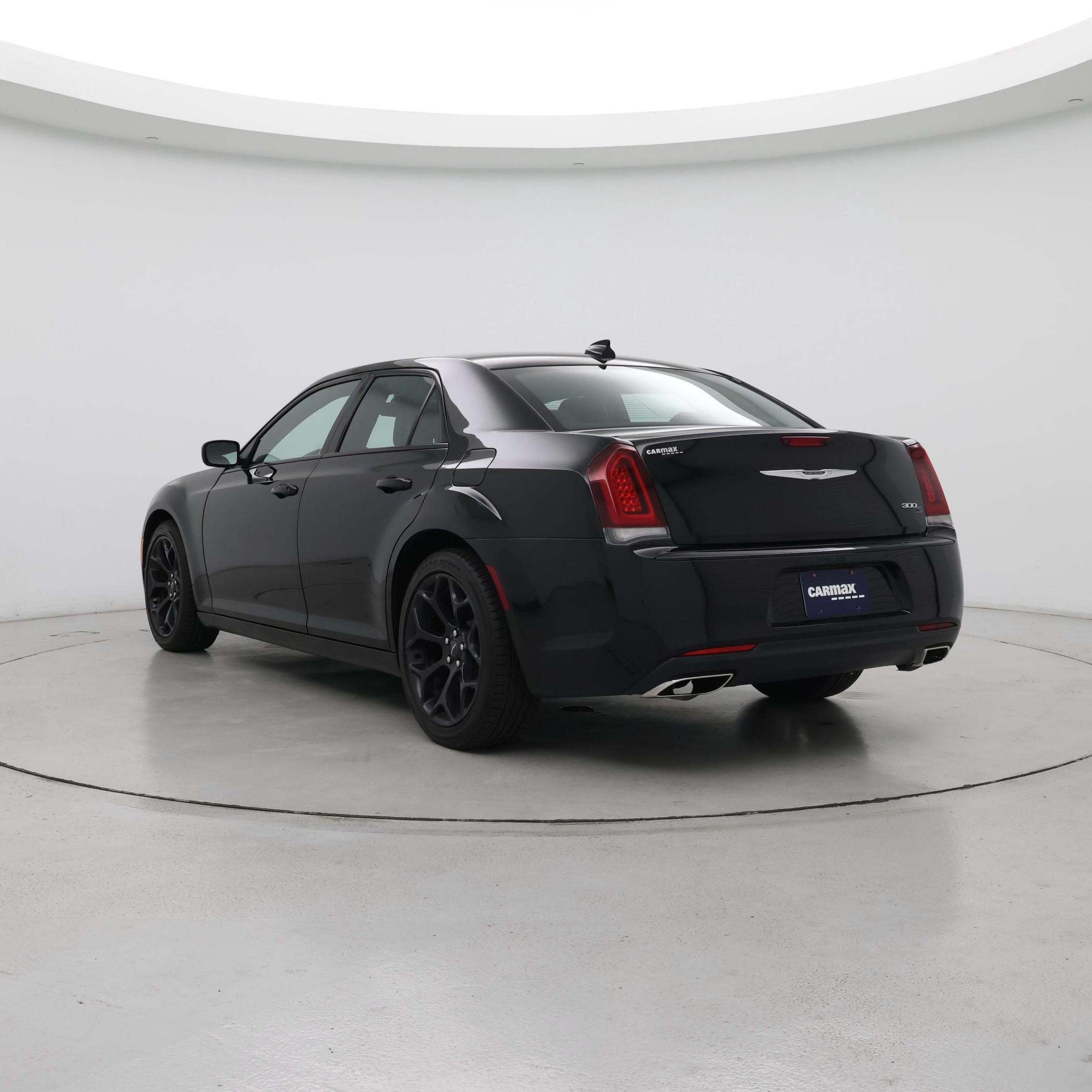 Thumbnail: 2020 Chrysler 300 - 2