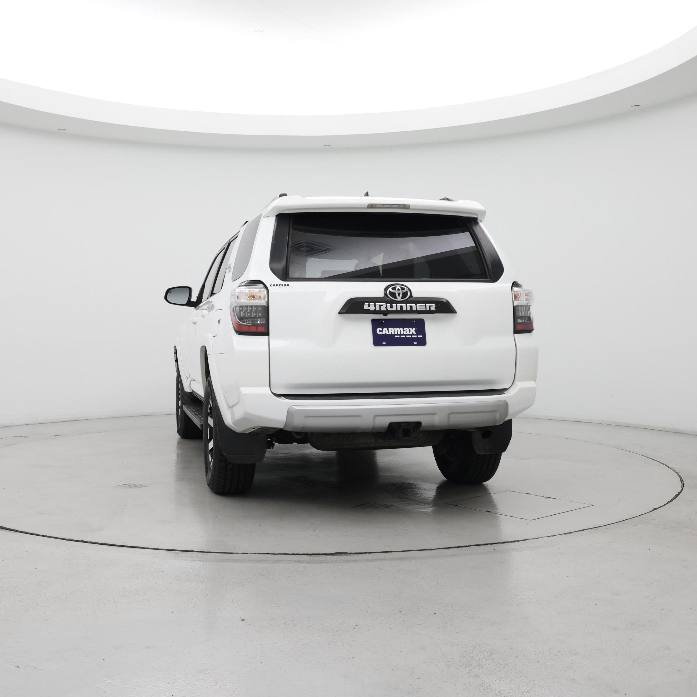 Thumbnail: 2024 Toyota 4Runner - 6