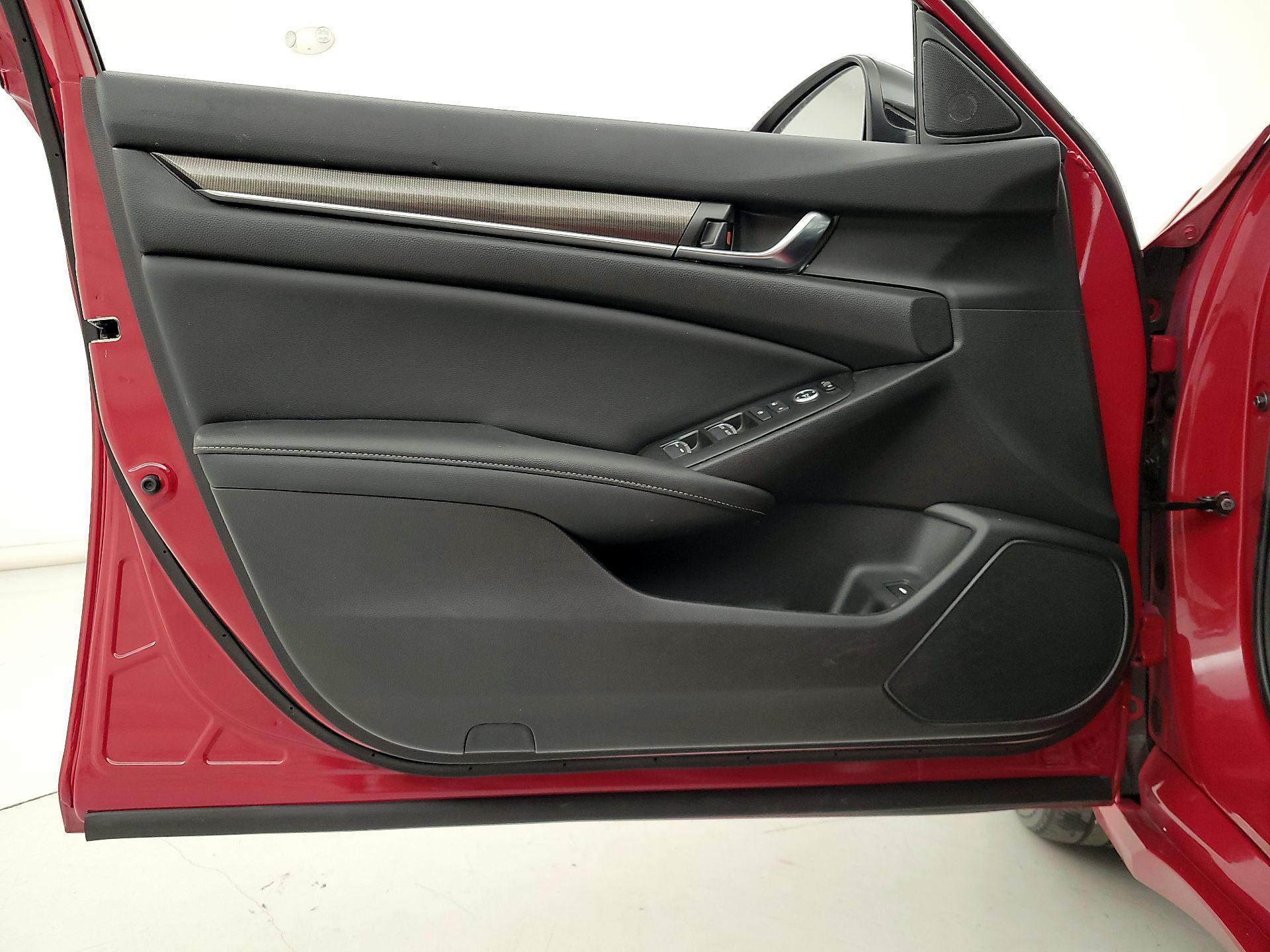 Thumbnail: 2021 Honda Accord - 12