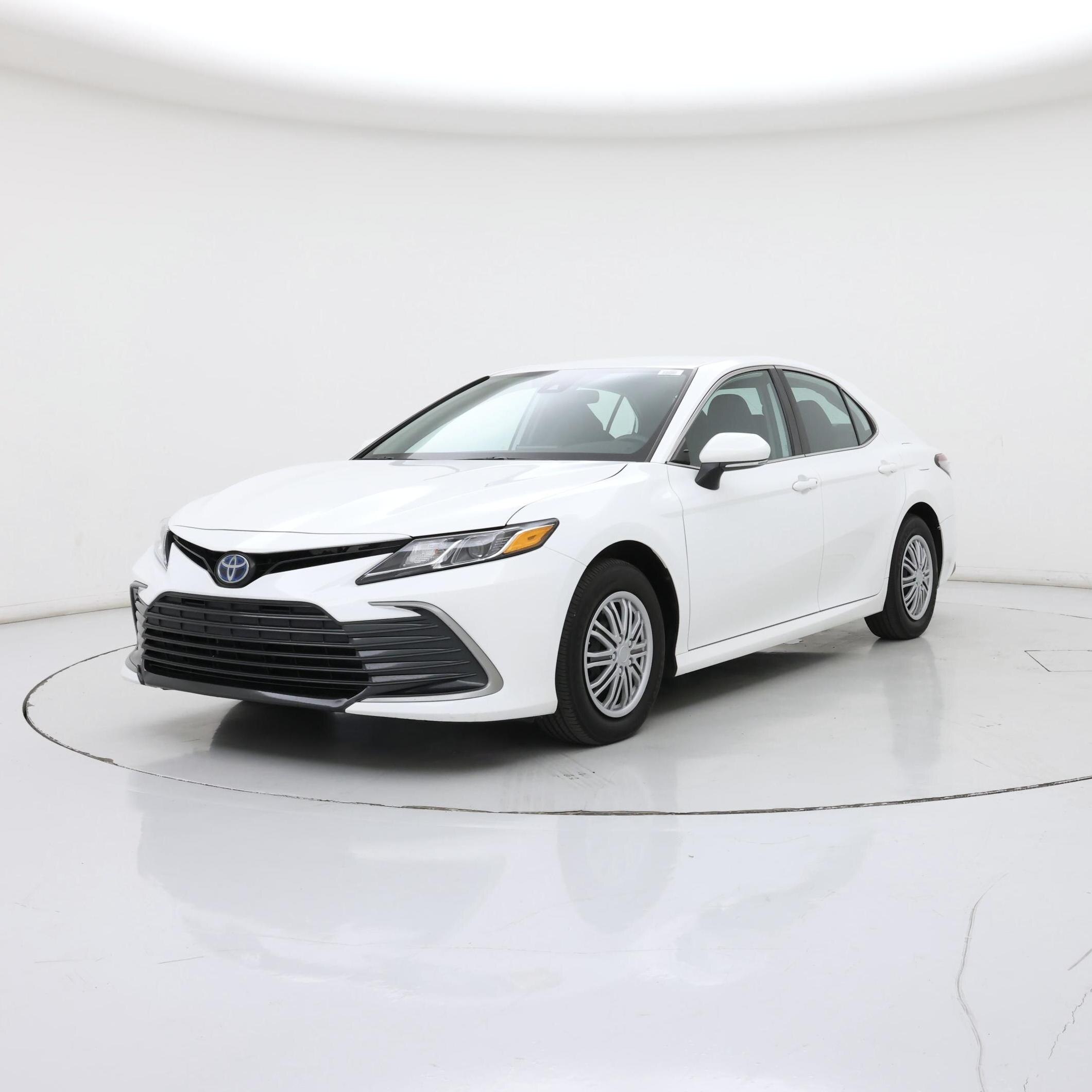 Thumbnail: 2023 Toyota Camry - 4