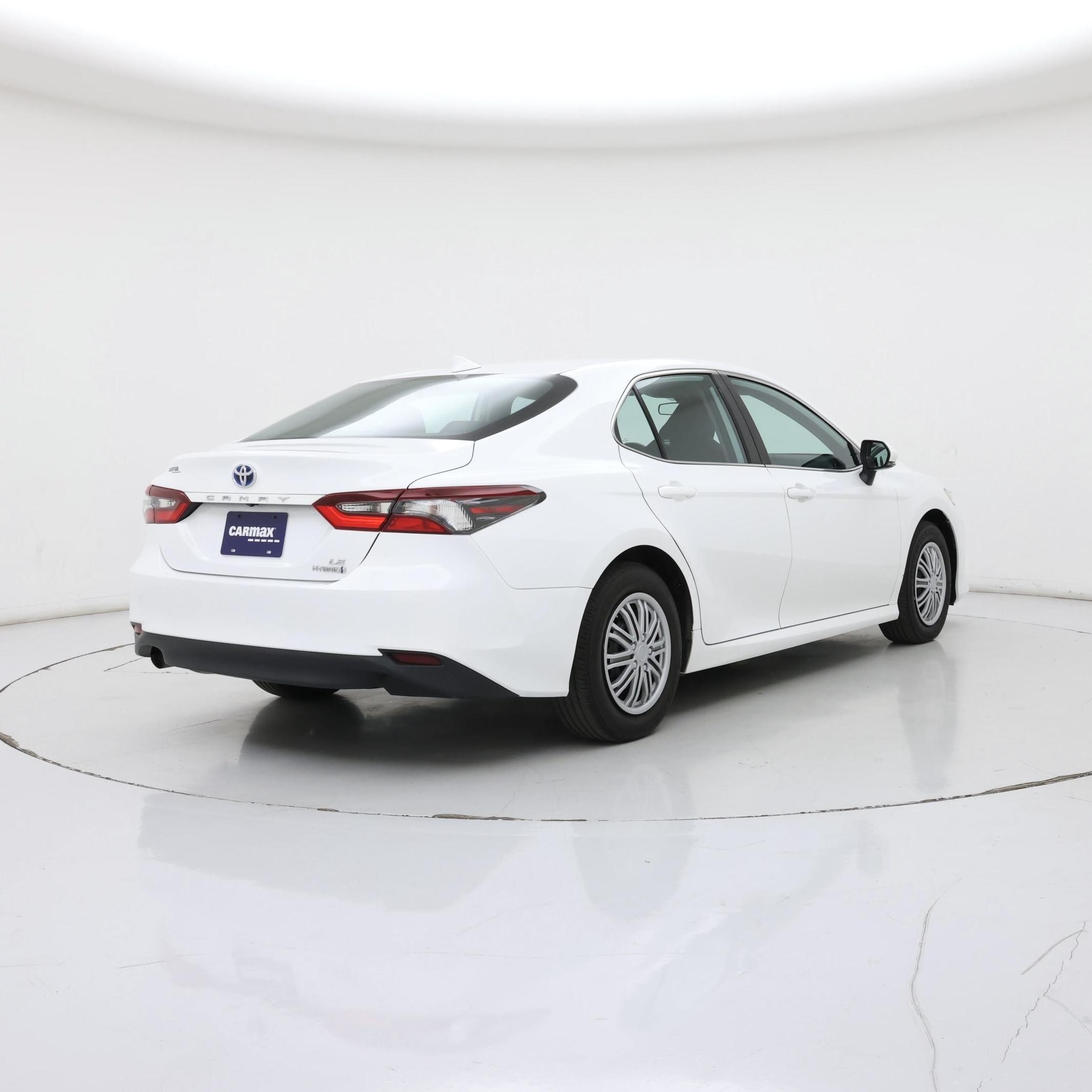 Thumbnail: 2023 Toyota Camry - 8
