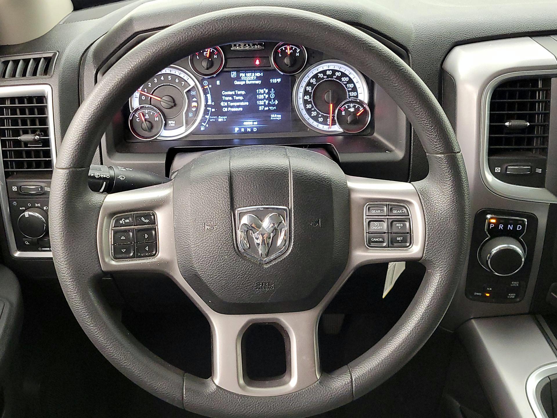 Thumbnail: 2023 RAM 1500 Classic - 10
