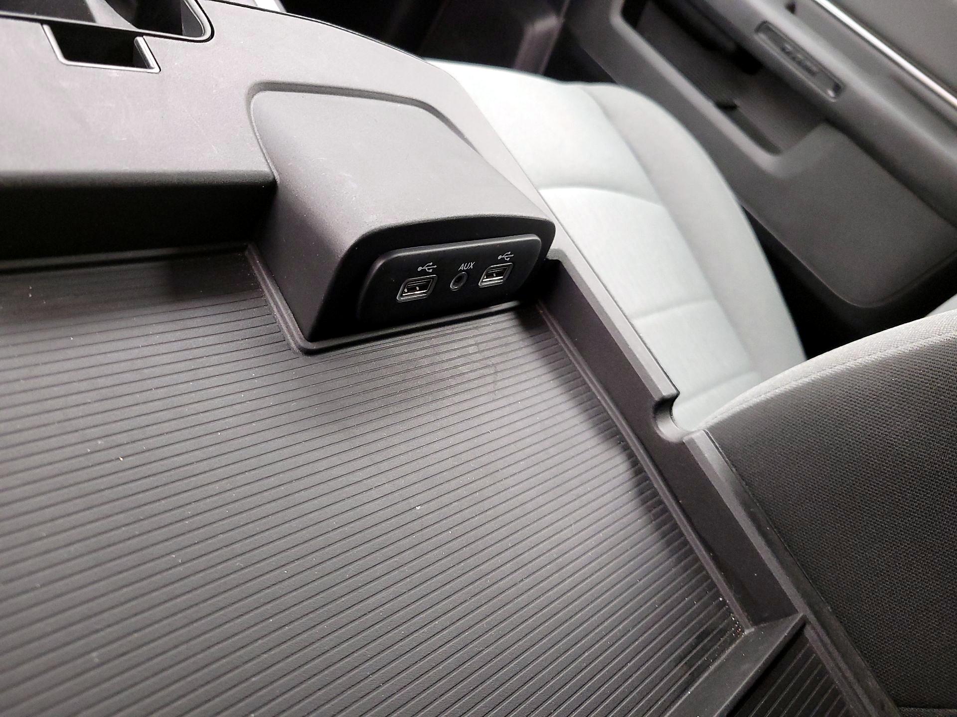Thumbnail: 2023 RAM 1500 Classic - 19