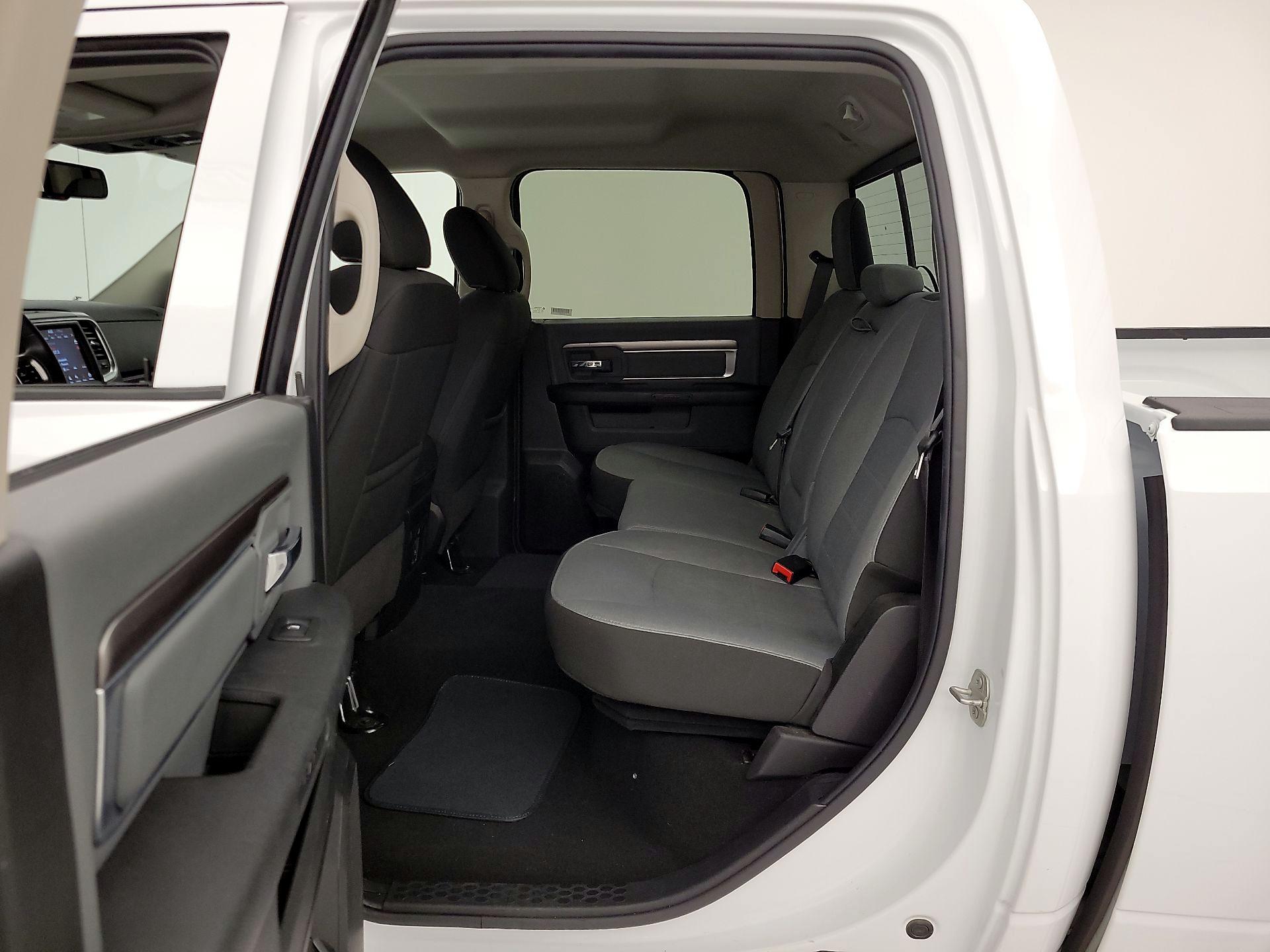 Thumbnail: 2023 RAM 1500 Classic - 20