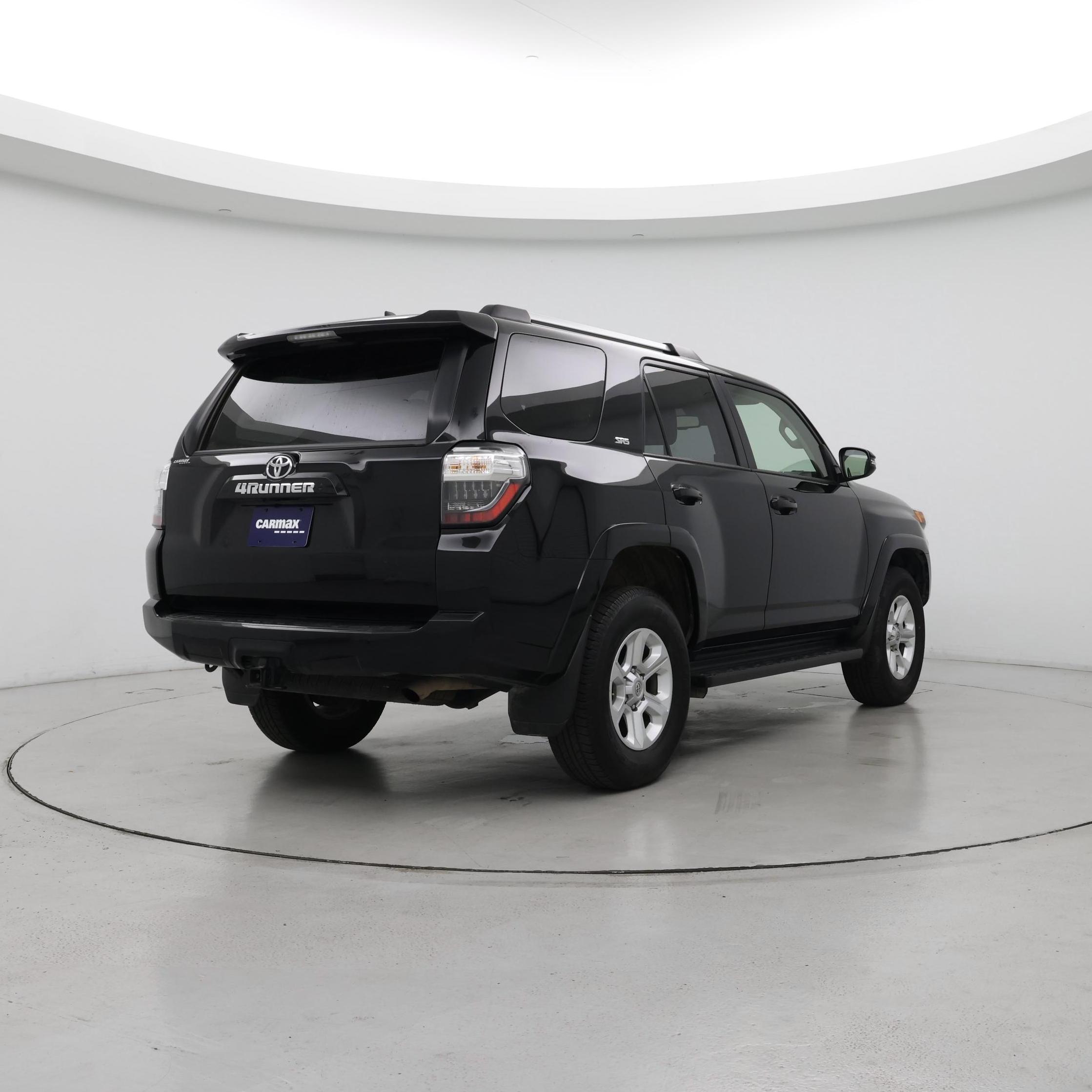 Thumbnail: 2024 Toyota 4Runner - 8