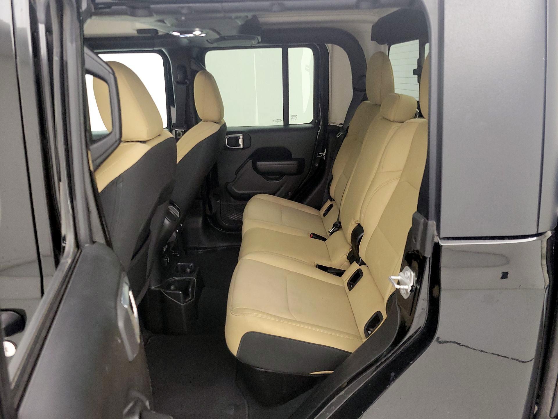 Thumbnail: 2023 Jeep Gladiator - 20