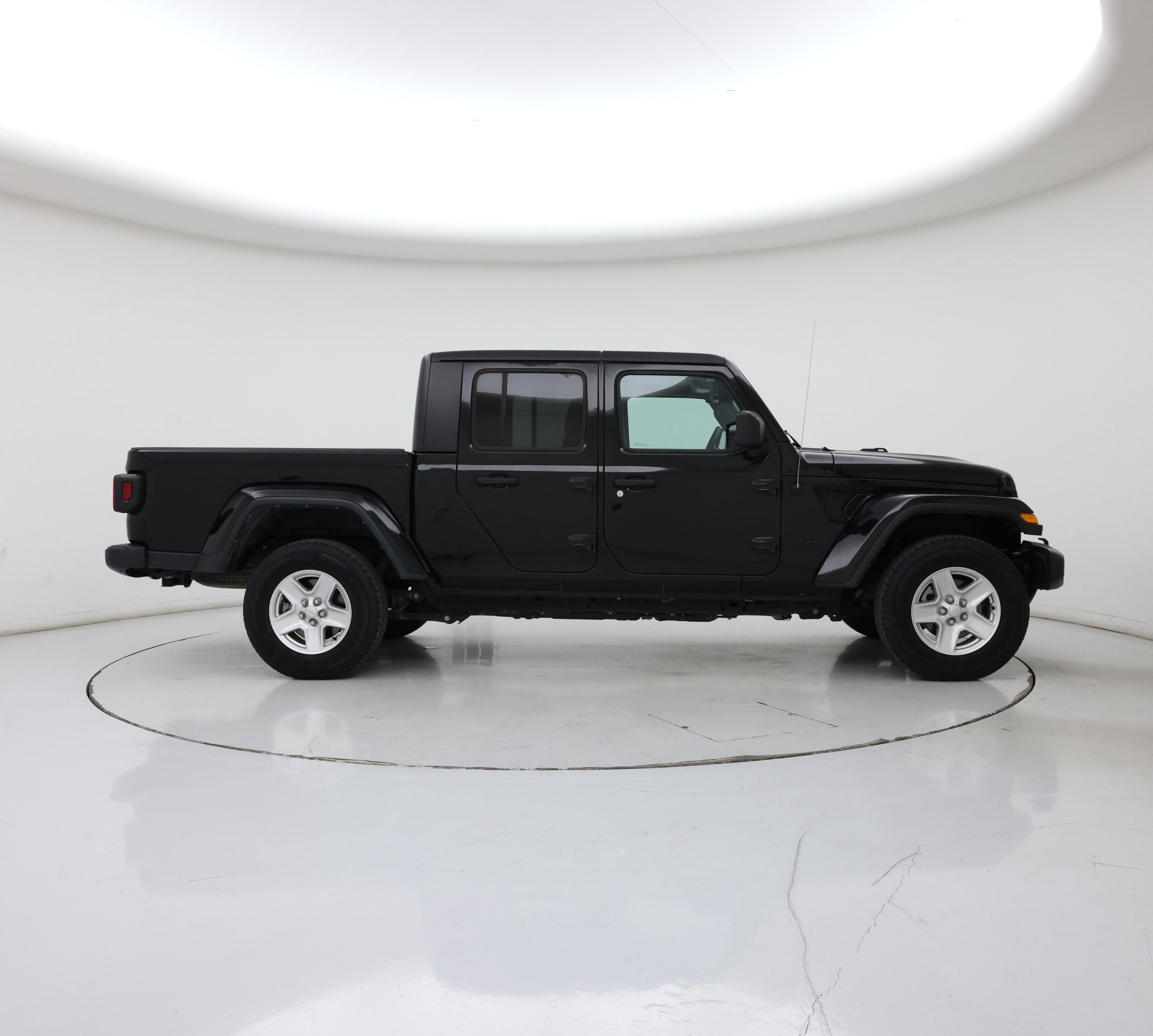 Thumbnail: 2023 Jeep Gladiator - 7