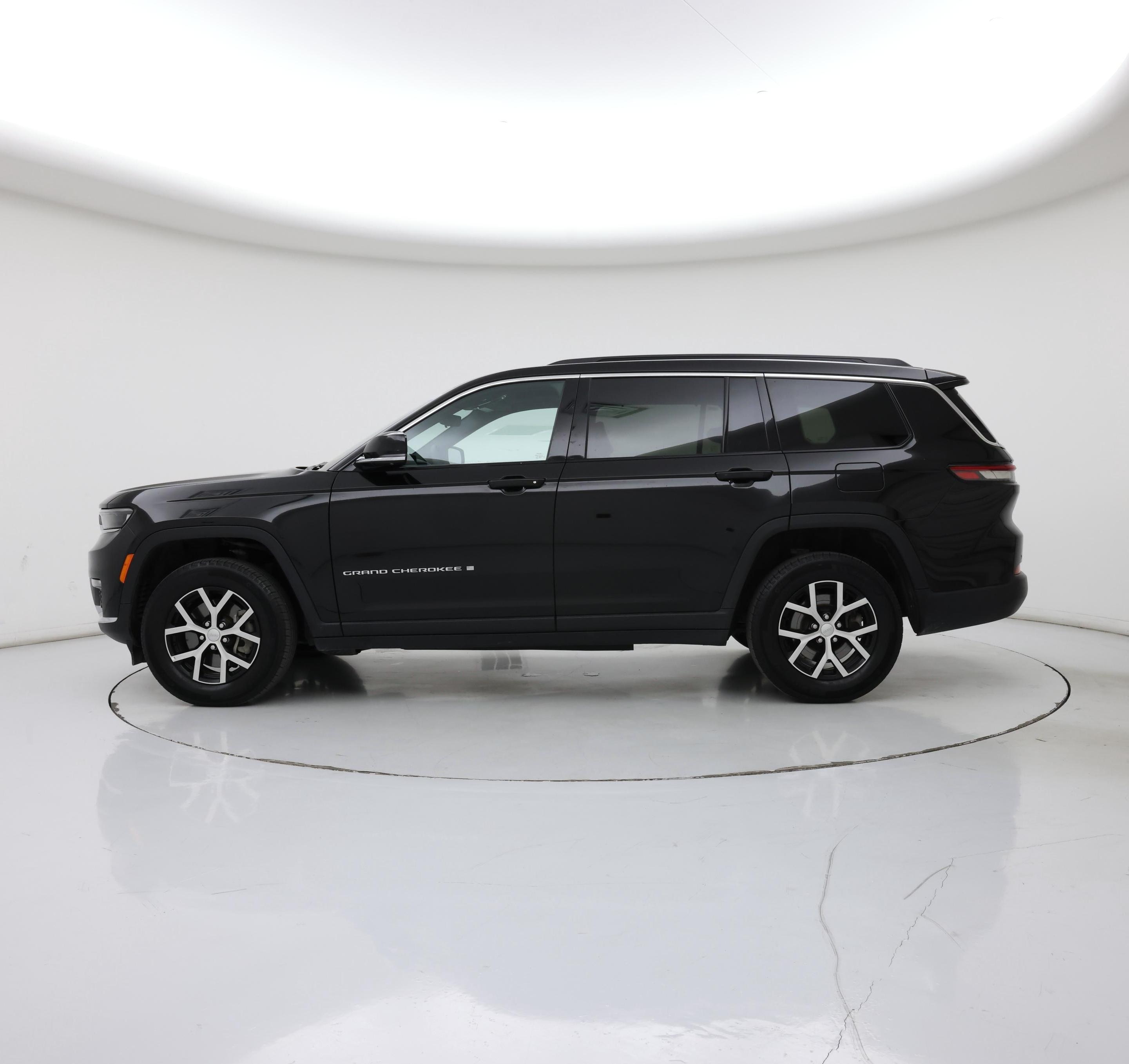 Thumbnail: 2024 Jeep Grand Cherokee L - 3