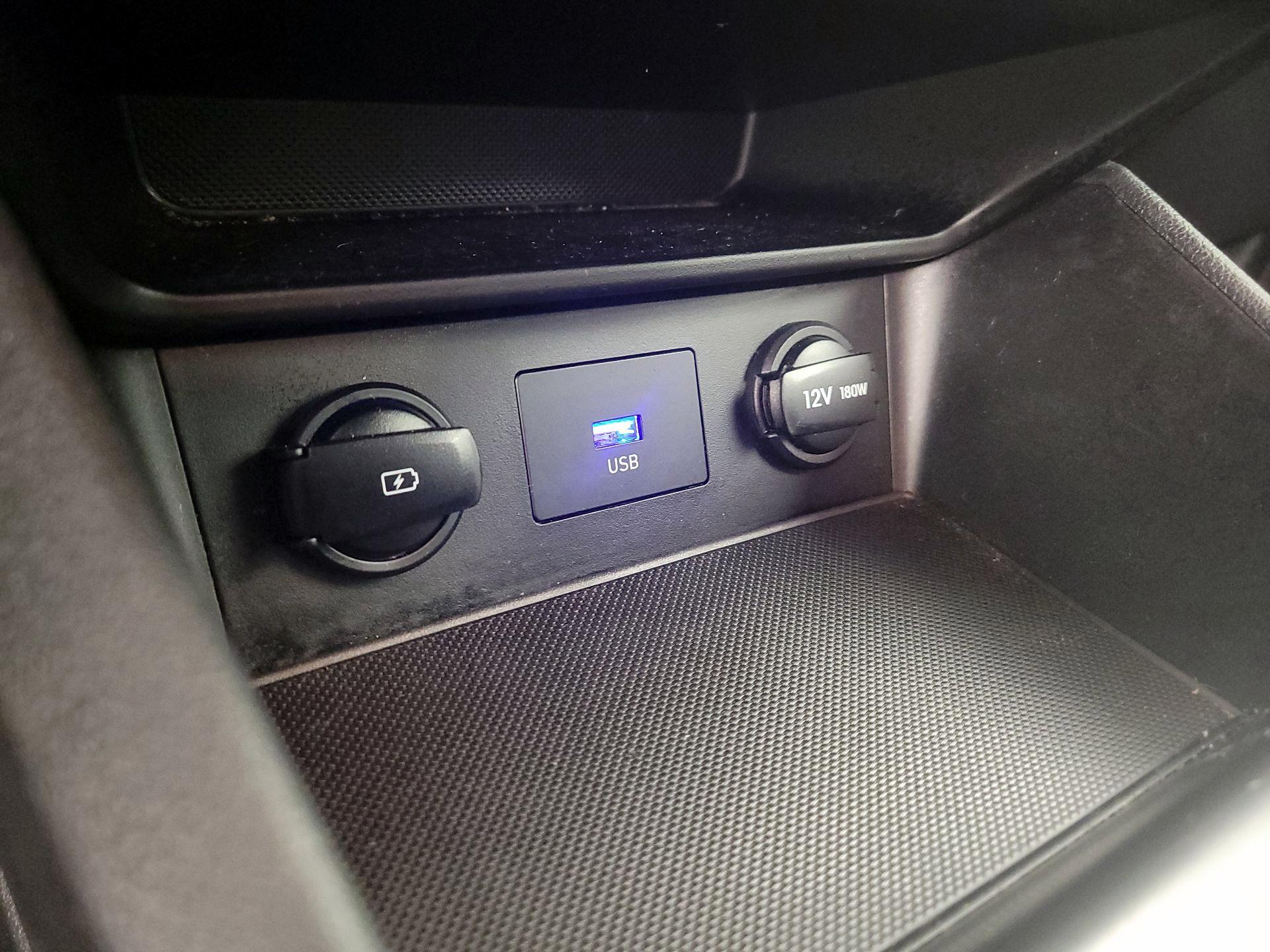 Thumbnail: 2022 Hyundai Kona - 18