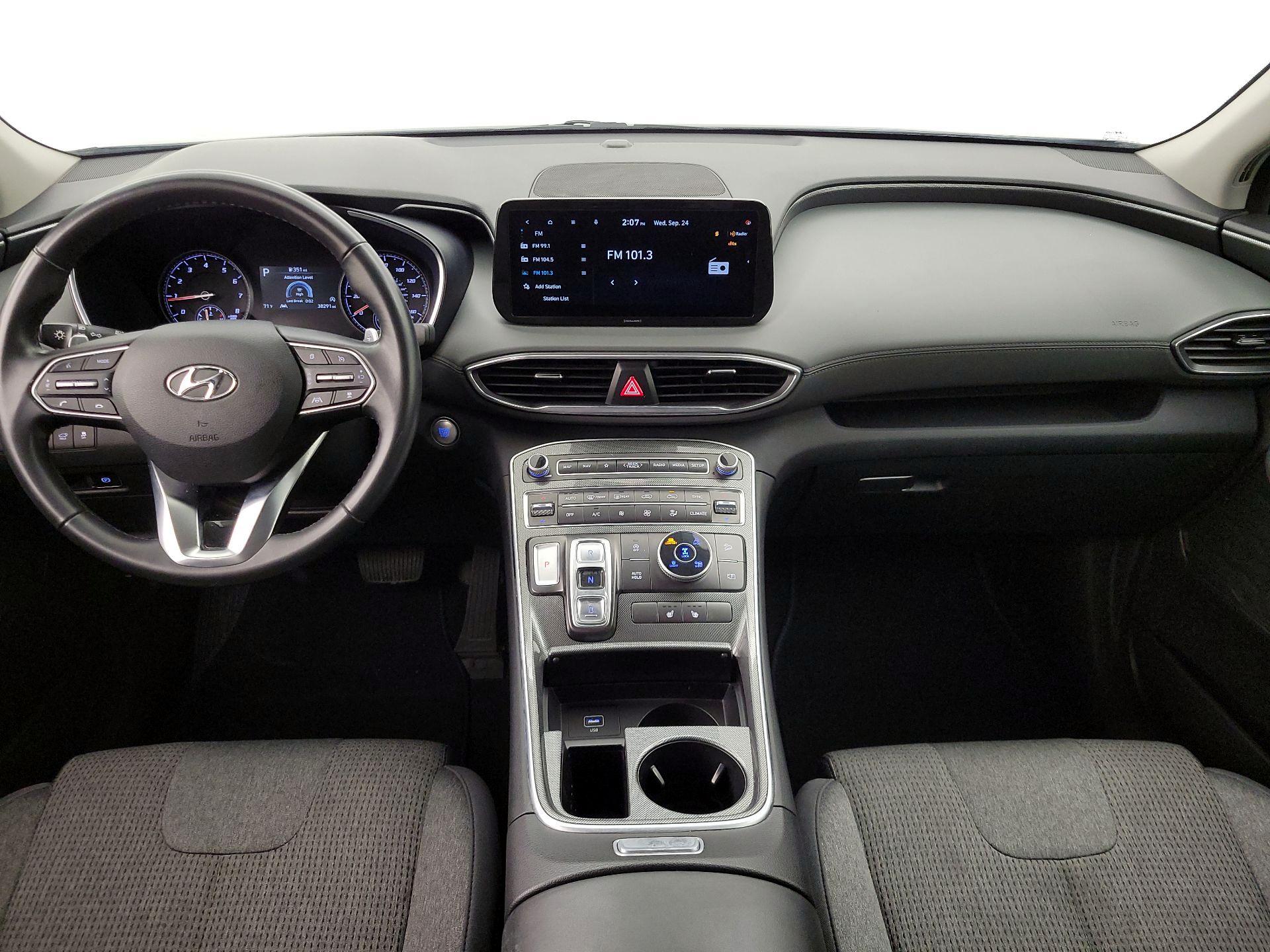 Thumbnail: 2023 Hyundai Santa Fe - 9