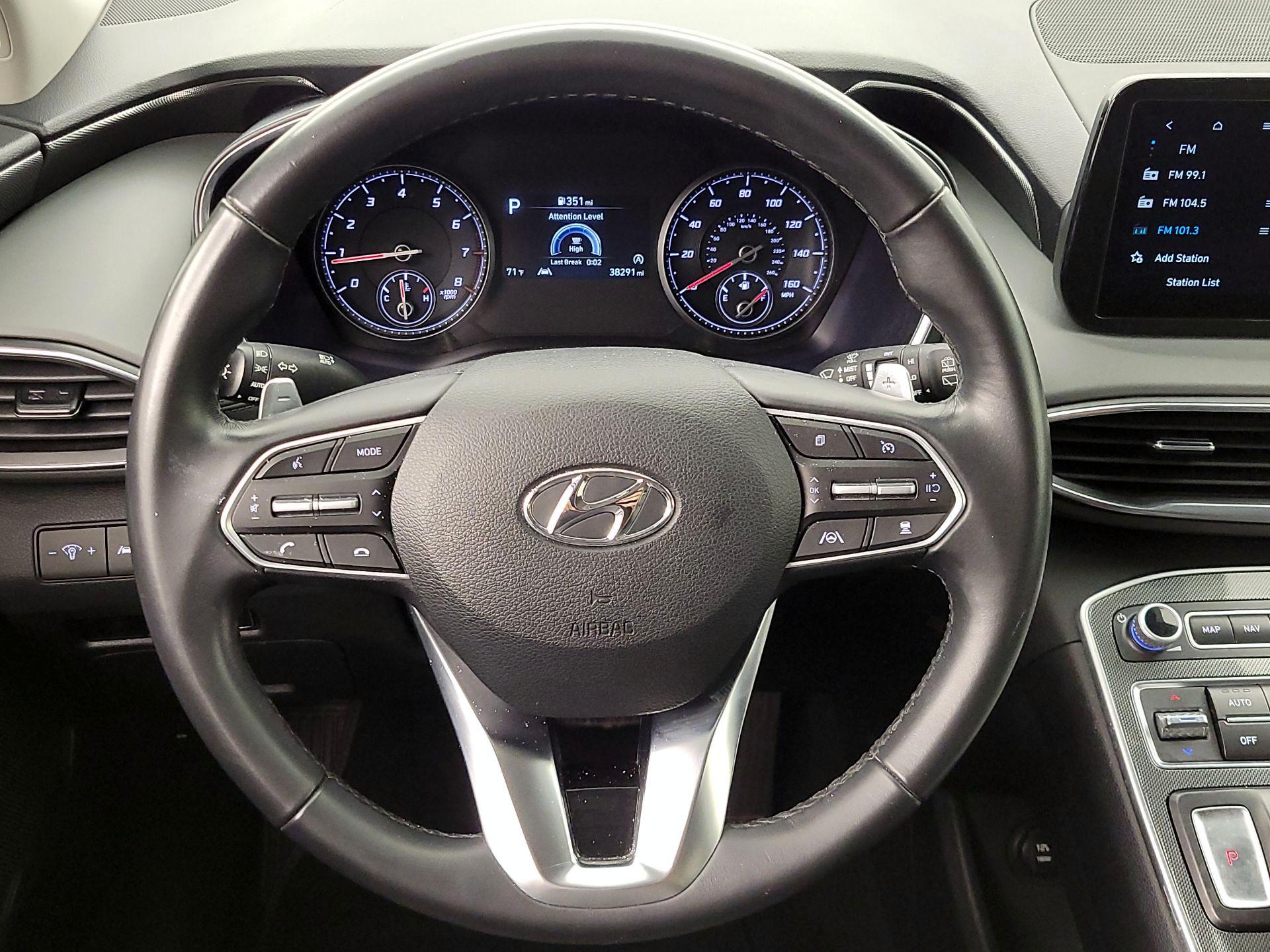 Thumbnail: 2023 Hyundai Santa Fe - 10