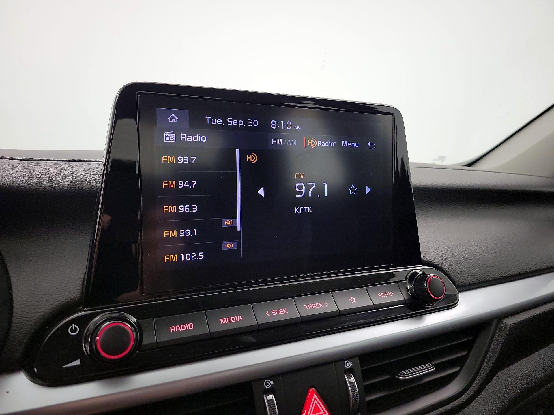 Thumbnail: 2023 Kia Forte - 15